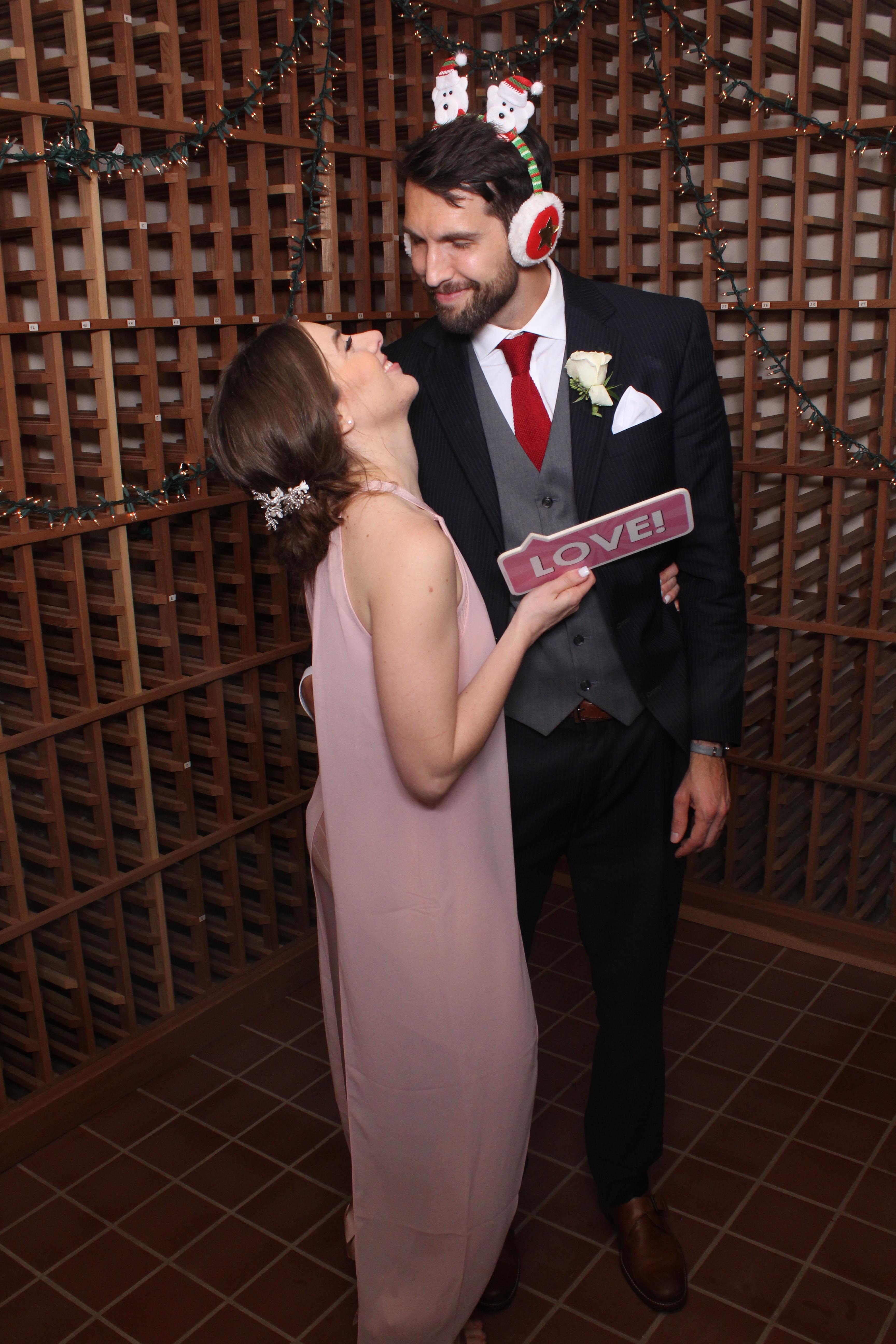 Kevin & Maria | View more photos from the event at gallery.photoboothcincy.com/u/PhotoBoothCincy/Kevin-Maria