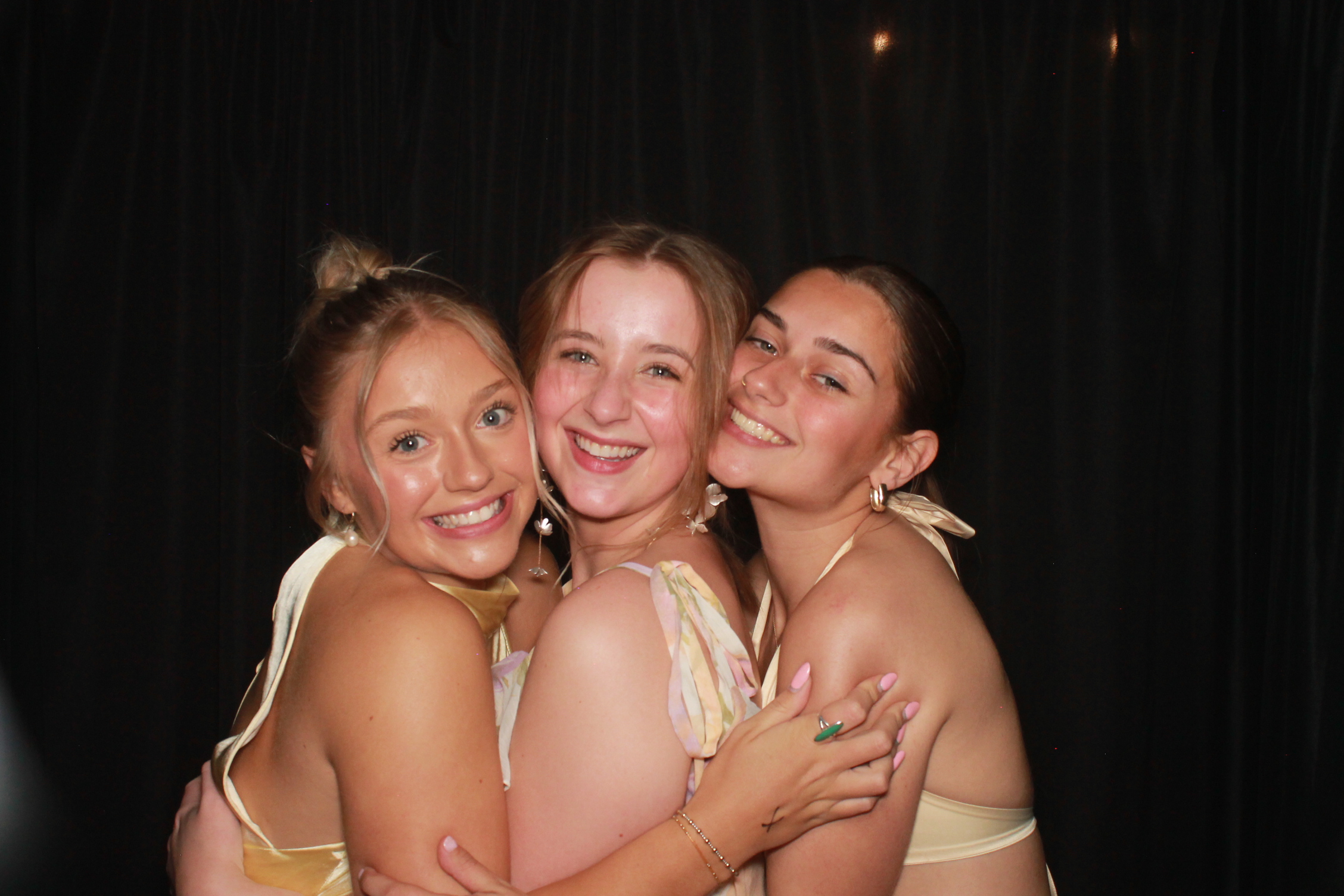 Kappa Alpha Theta Formal 2025 | View more photos from the event at gallery.photoboothcincy.com/u/PhotoBoothCincy/Kappa-Alpha-Theta-Formal-2025