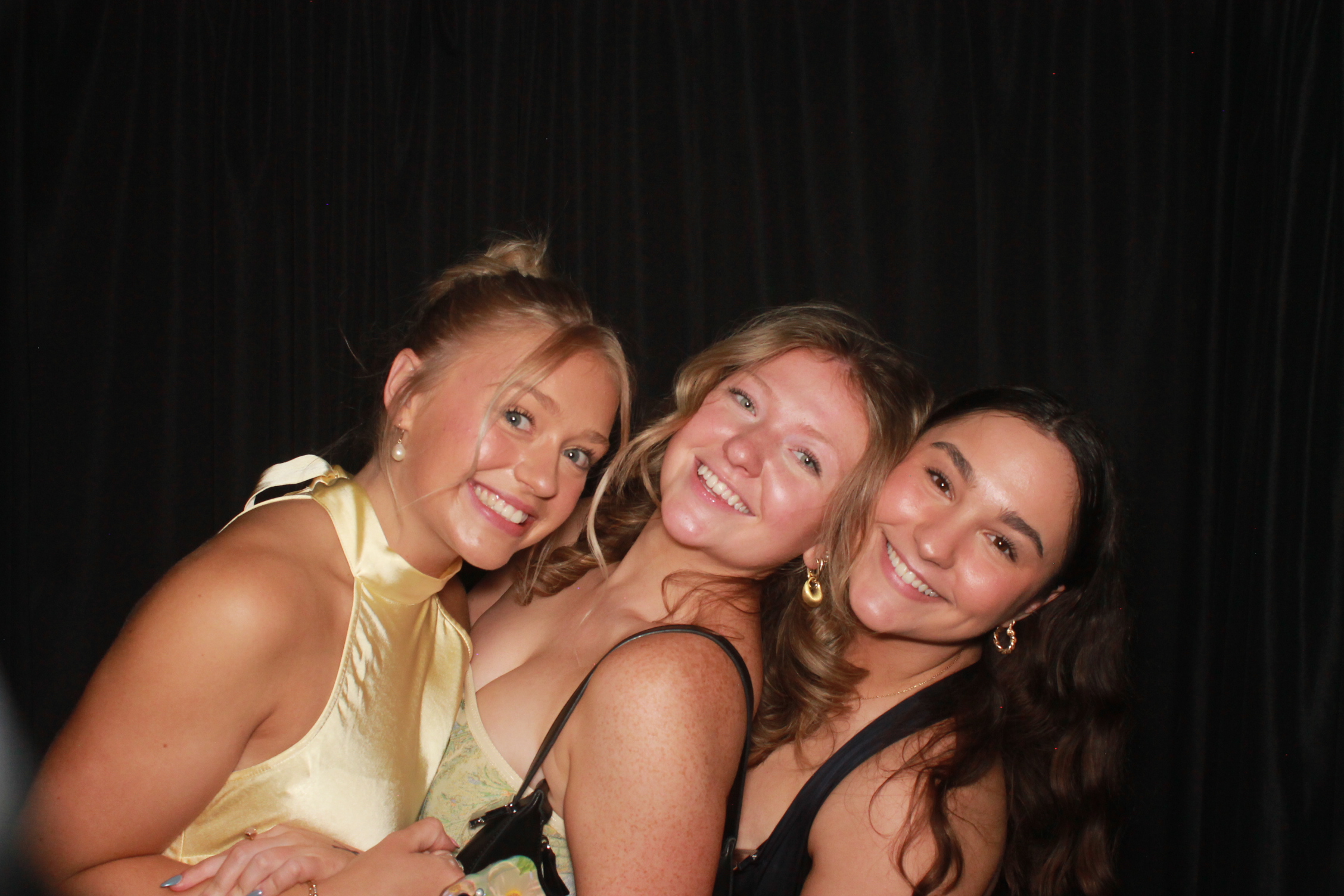 Kappa Alpha Theta Formal 2025 | View more photos from the event at gallery.photoboothcincy.com/u/PhotoBoothCincy/Kappa-Alpha-Theta-Formal-2025