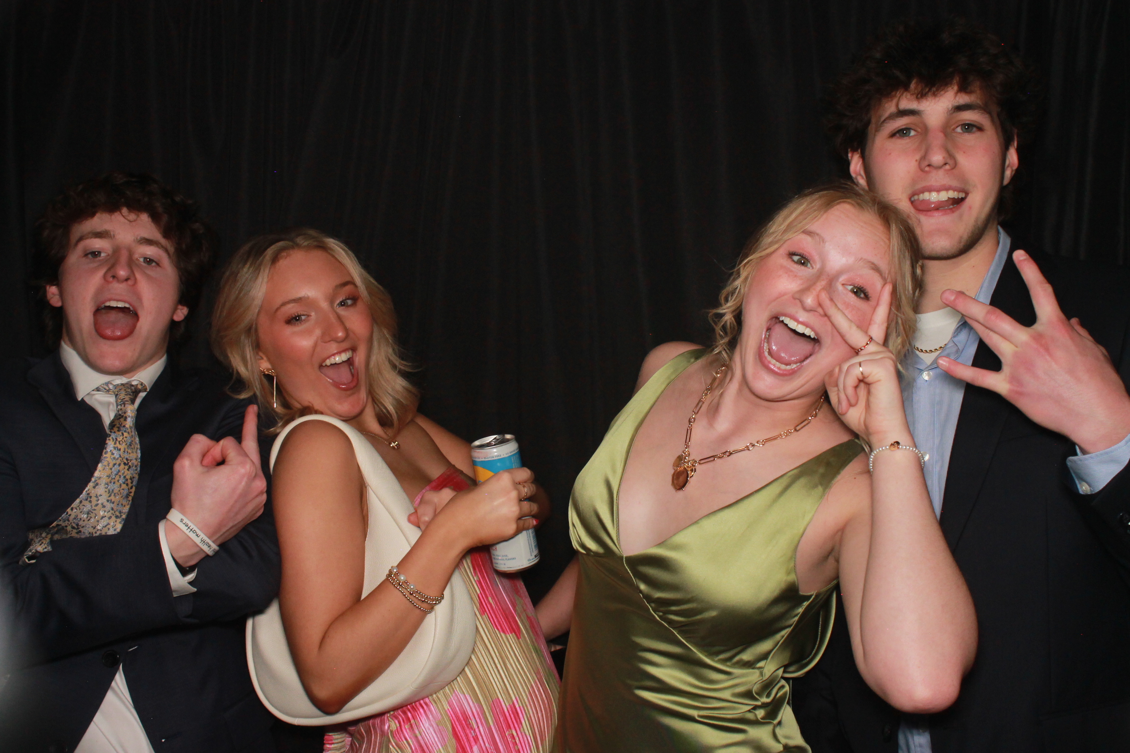 Kappa Alpha Theta Formal 2025 | View more photos from the event at gallery.photoboothcincy.com/u/PhotoBoothCincy/Kappa-Alpha-Theta-Formal-2025