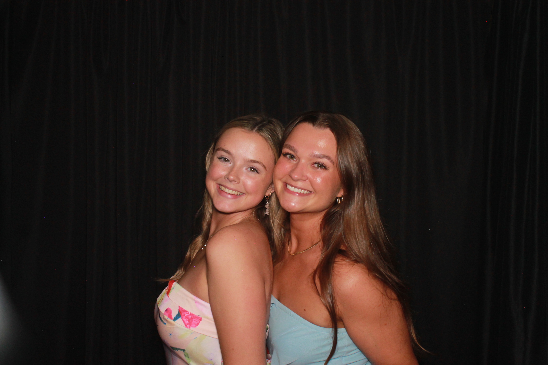 Kappa Alpha Theta Formal 2025 | View more photos from the event at gallery.photoboothcincy.com/u/PhotoBoothCincy/Kappa-Alpha-Theta-Formal-2025