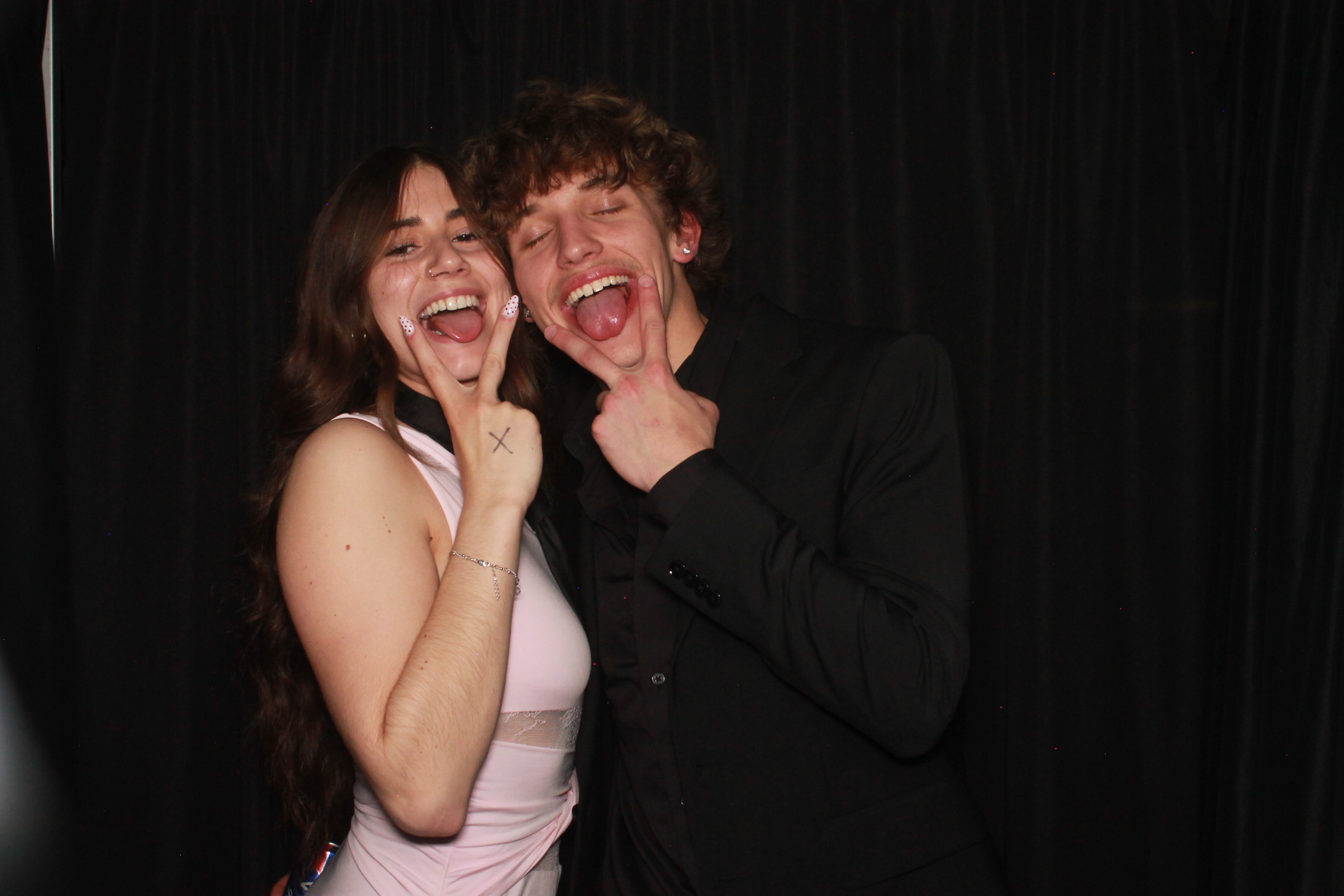 Kappa Alpha Theta Formal 2025 | View more photos from the event at gallery.photoboothcincy.com/u/PhotoBoothCincy/Kappa-Alpha-Theta-Formal-2025