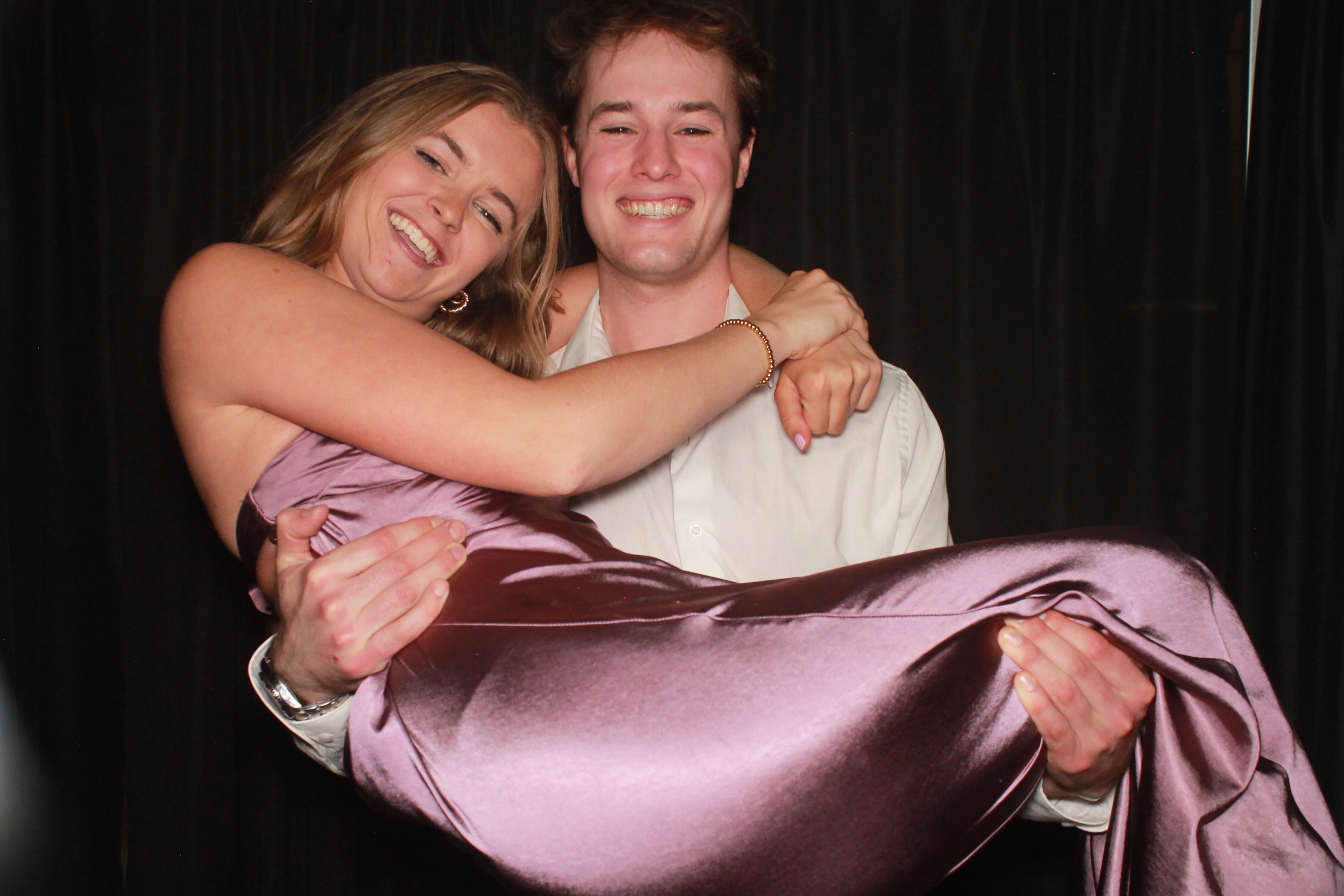 Kappa Alpha Theta Formal 2025 | View more photos from the event at gallery.photoboothcincy.com/u/PhotoBoothCincy/Kappa-Alpha-Theta-Formal-2025