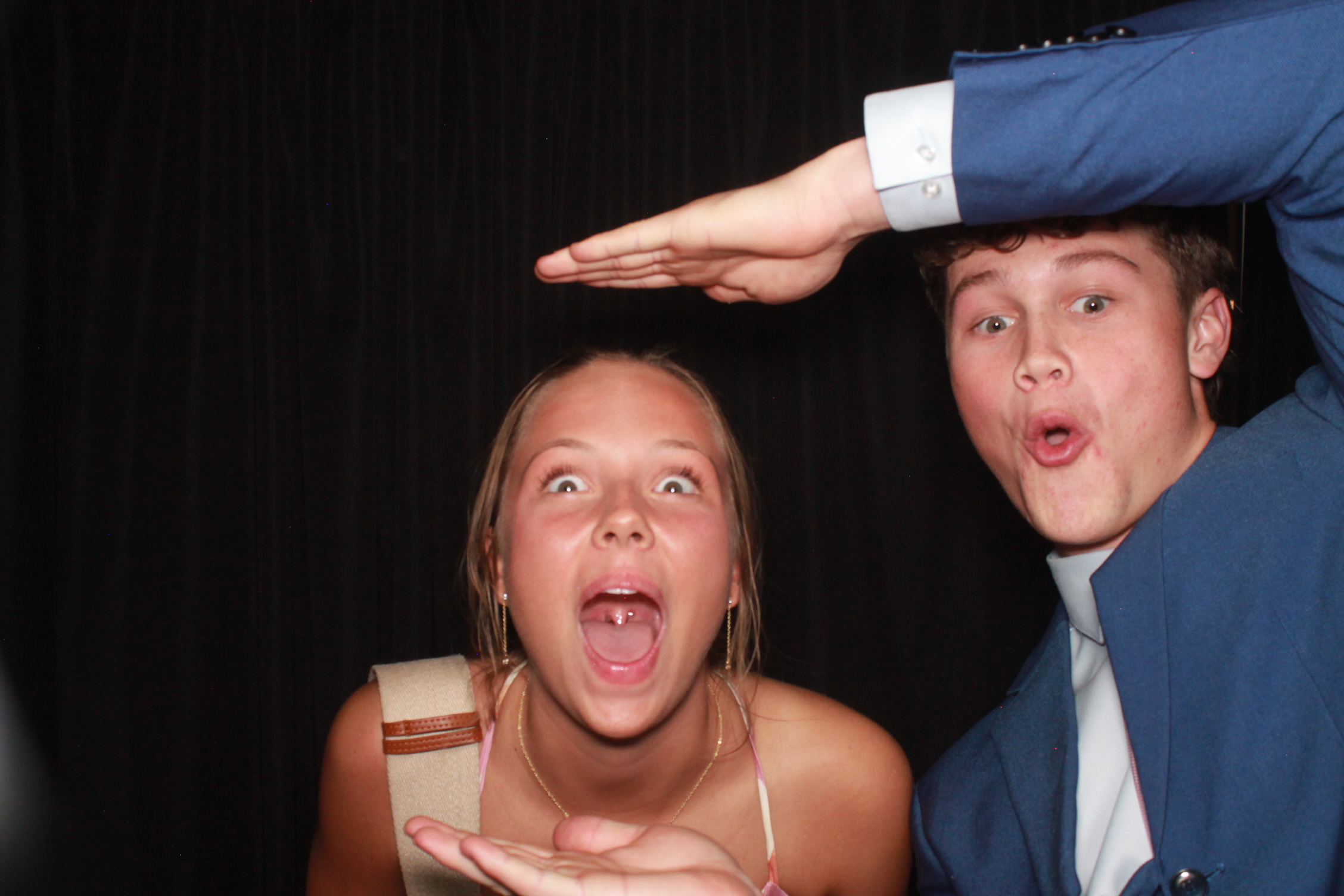 Kappa Alpha Theta Formal 2025 | View more photos from the event at gallery.photoboothcincy.com/u/PhotoBoothCincy/Kappa-Alpha-Theta-Formal-2025