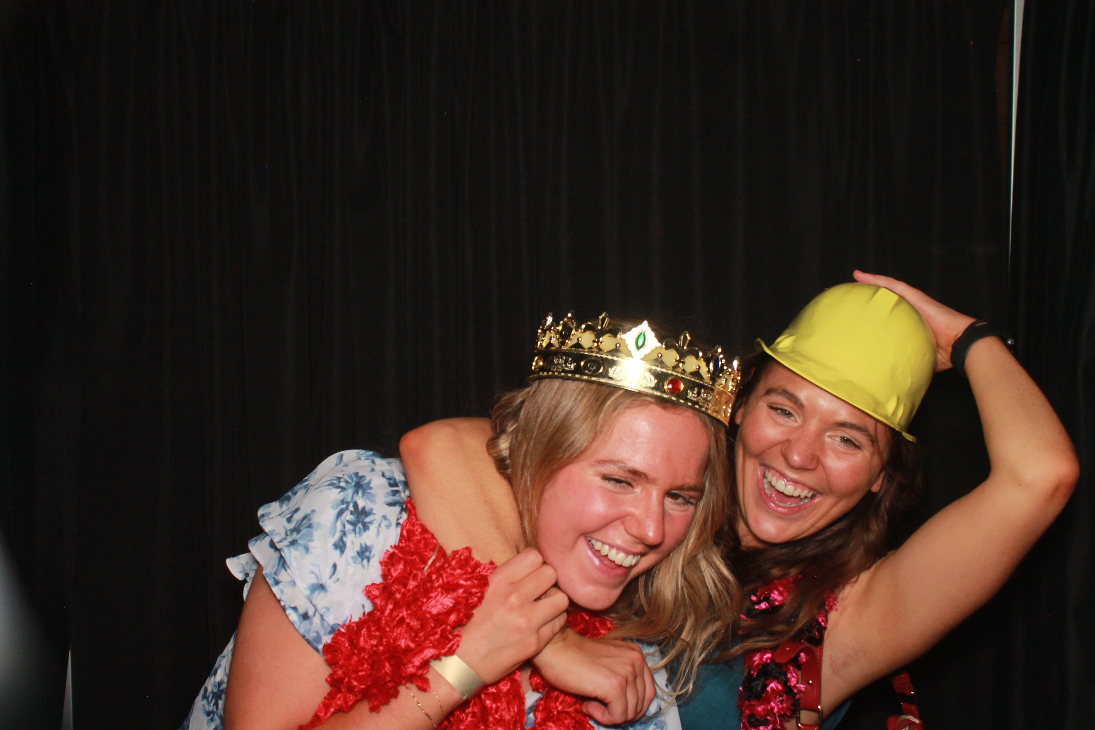 Kappa Alpha Theta Formal 2025 | View more photos from the event at gallery.photoboothcincy.com/u/PhotoBoothCincy/Kappa-Alpha-Theta-Formal-2025