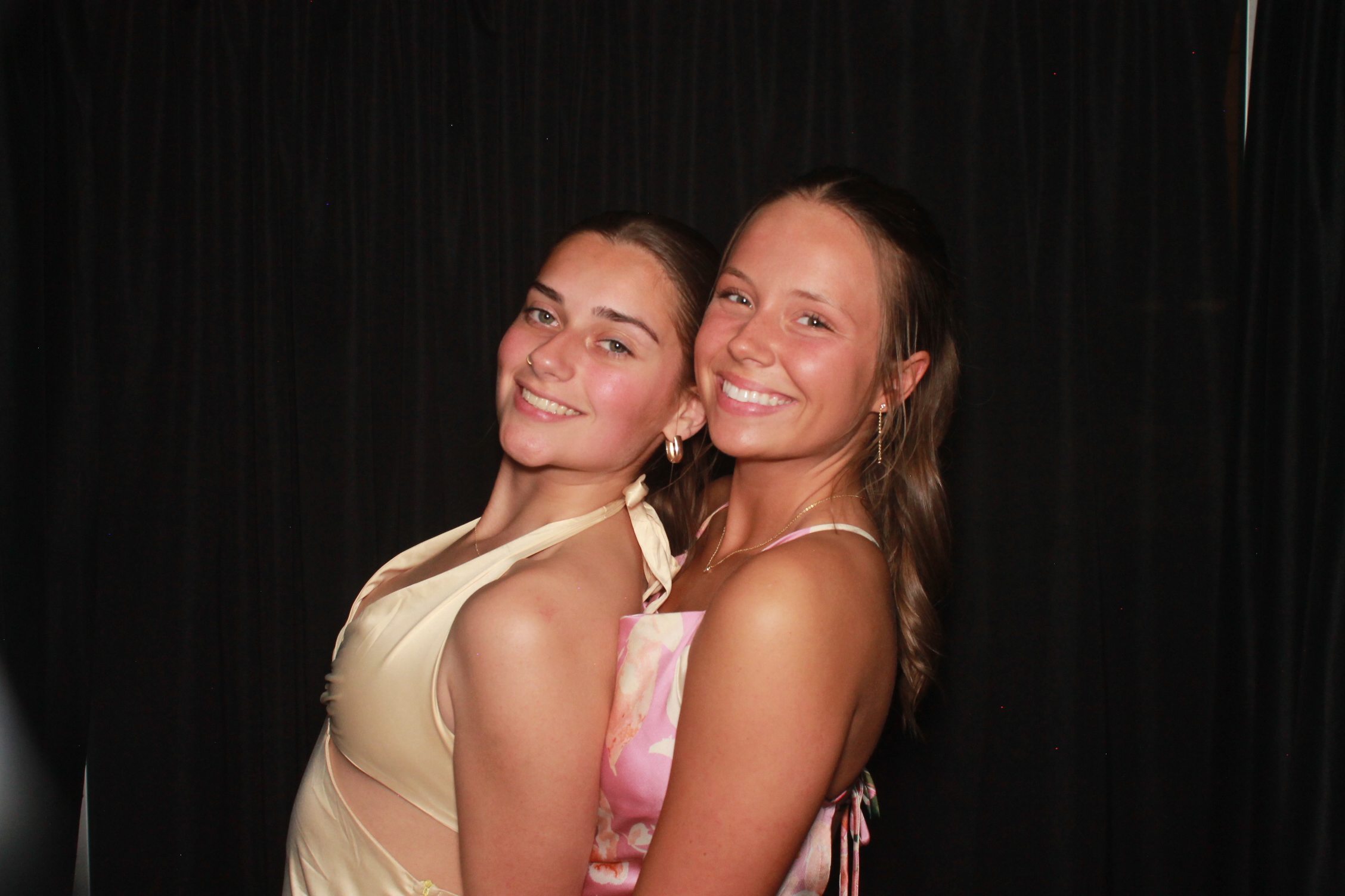 Kappa Alpha Theta Formal 2025 | View more photos from the event at gallery.photoboothcincy.com/u/PhotoBoothCincy/Kappa-Alpha-Theta-Formal-2025