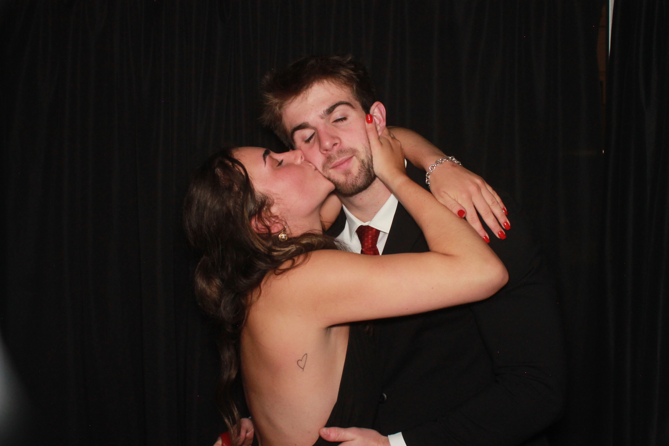 Kappa Alpha Theta Formal 2025 | View more photos from the event at gallery.photoboothcincy.com/u/PhotoBoothCincy/Kappa-Alpha-Theta-Formal-2025