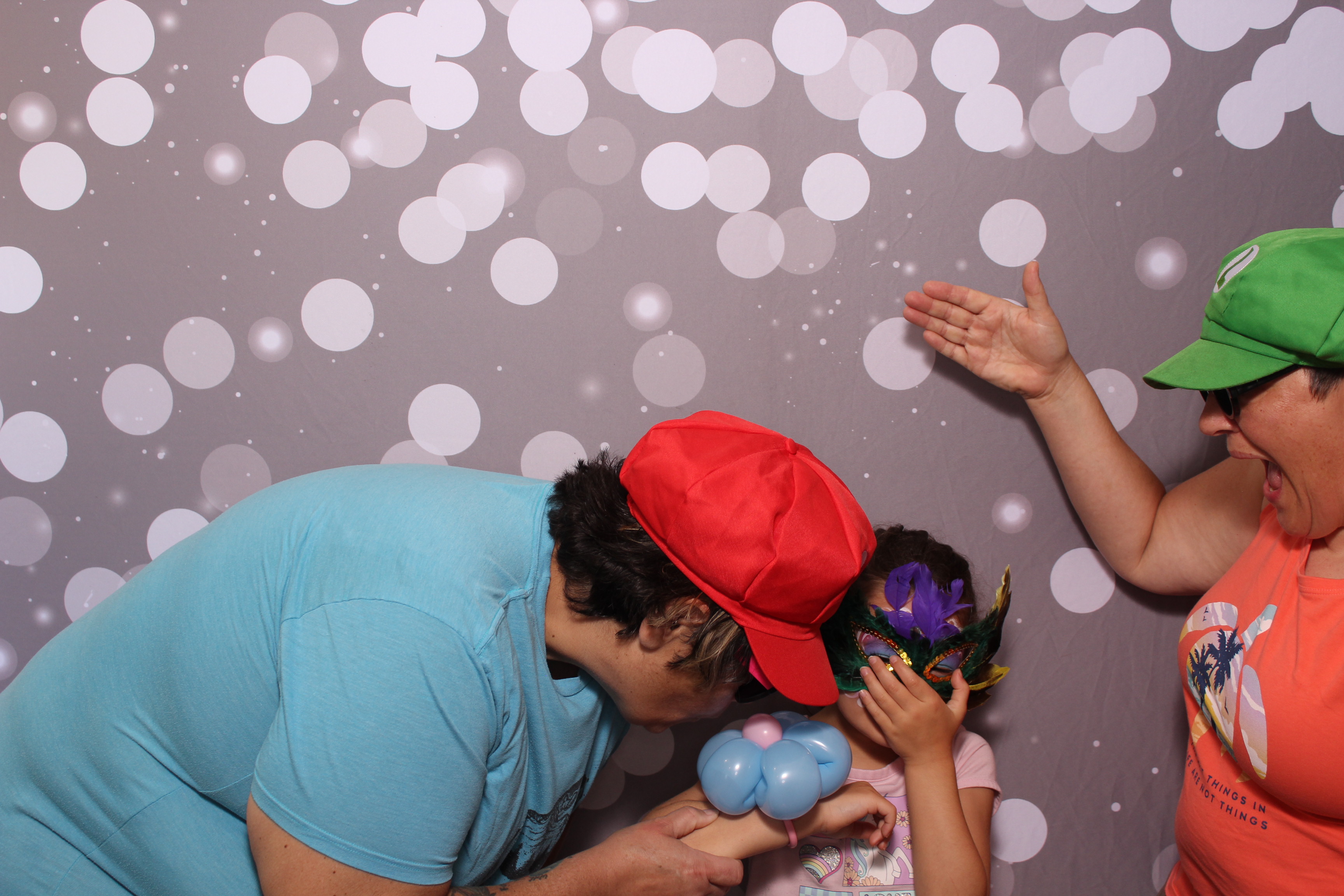 Meridian Bioscience | View more photos from the event at gallery.photoboothcincy.com/u/PhotoBoothCincy/Meridian-Bioscience