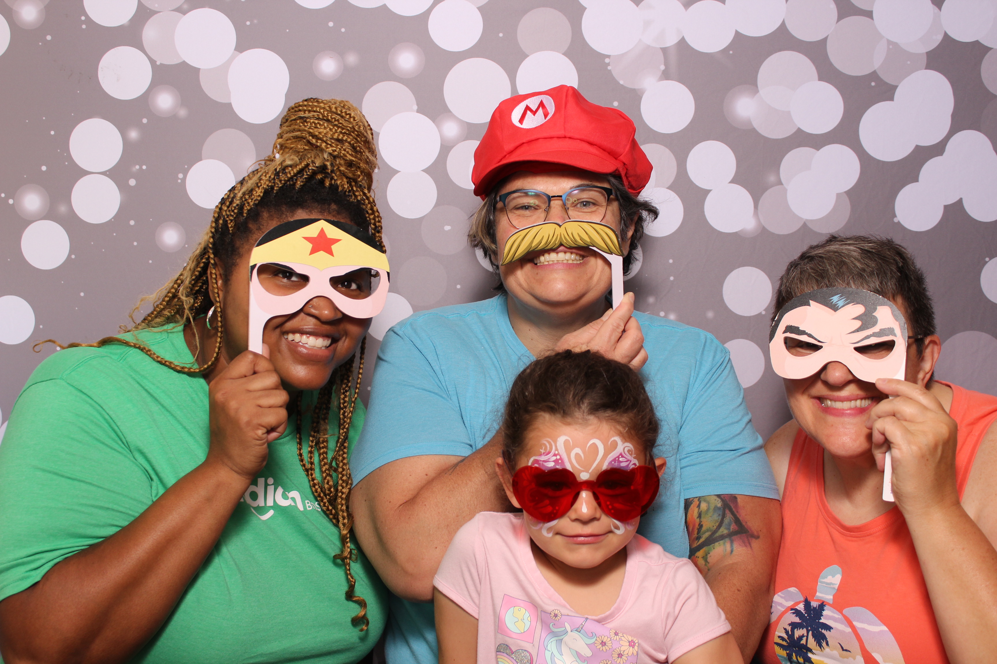 Meridian Bioscience | View more photos from the event at gallery.photoboothcincy.com/u/PhotoBoothCincy/Meridian-Bioscience