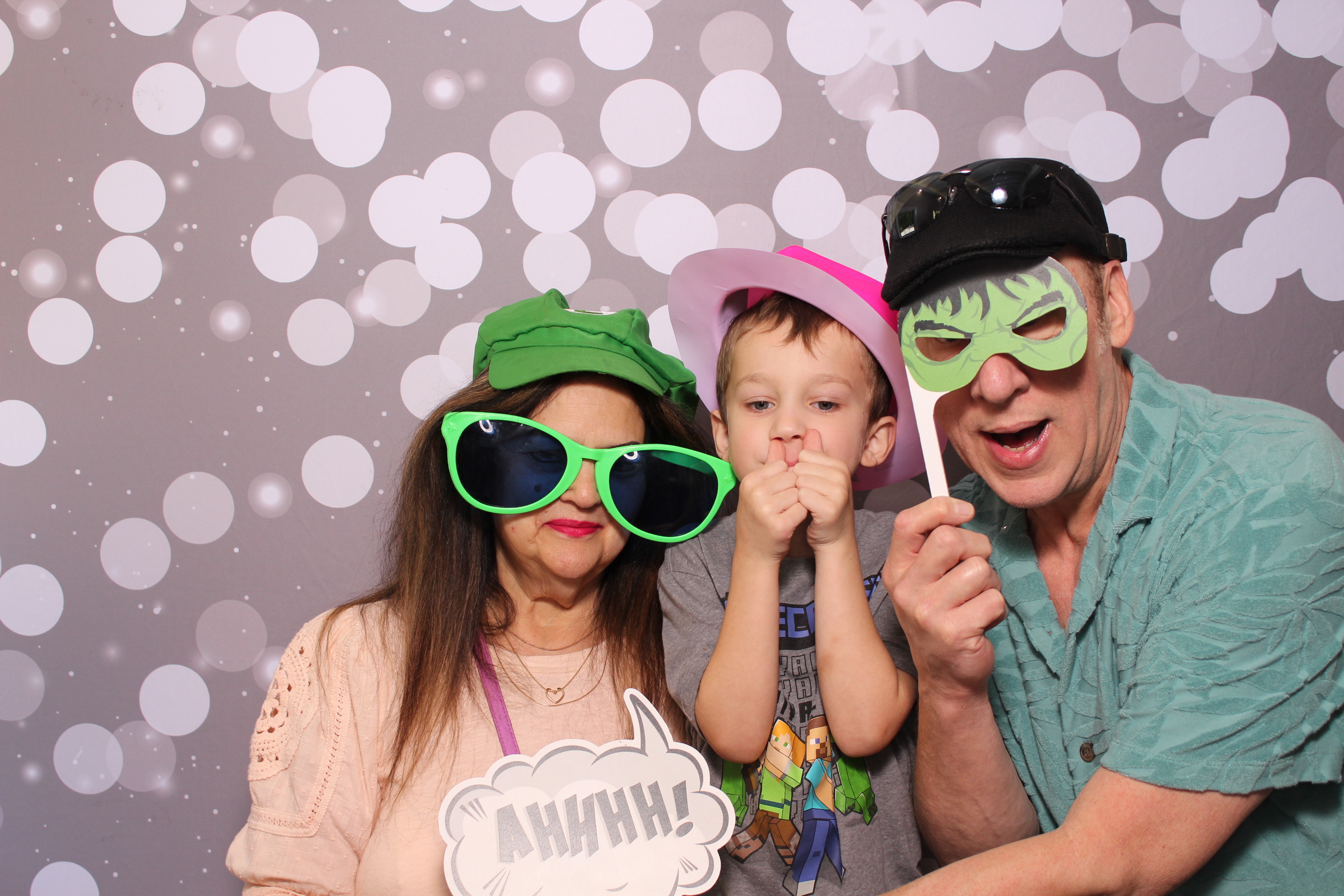 Meridian Bioscience | View more photos from the event at gallery.photoboothcincy.com/u/PhotoBoothCincy/Meridian-Bioscience