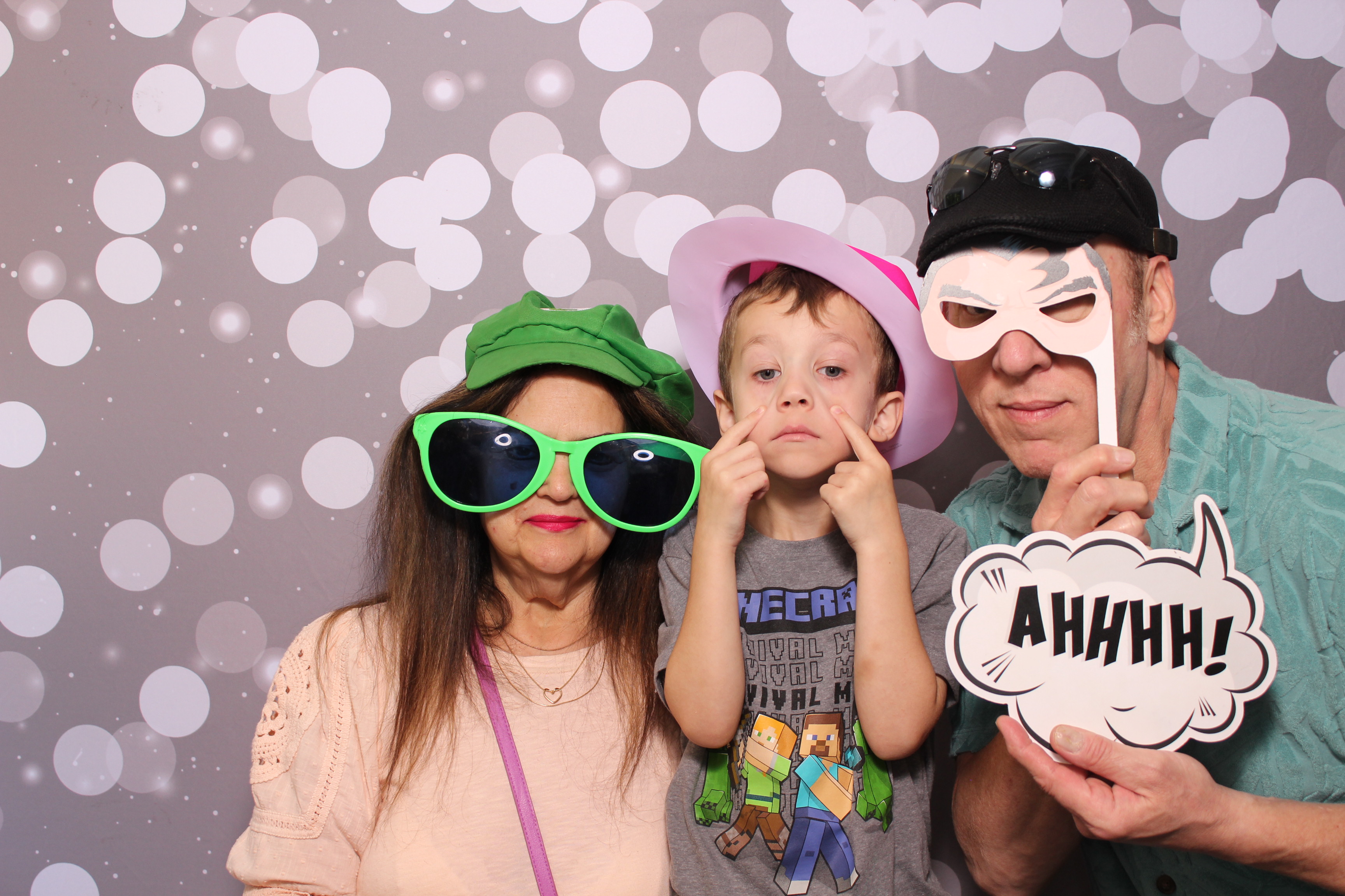 Meridian Bioscience | View more photos from the event at gallery.photoboothcincy.com/u/PhotoBoothCincy/Meridian-Bioscience