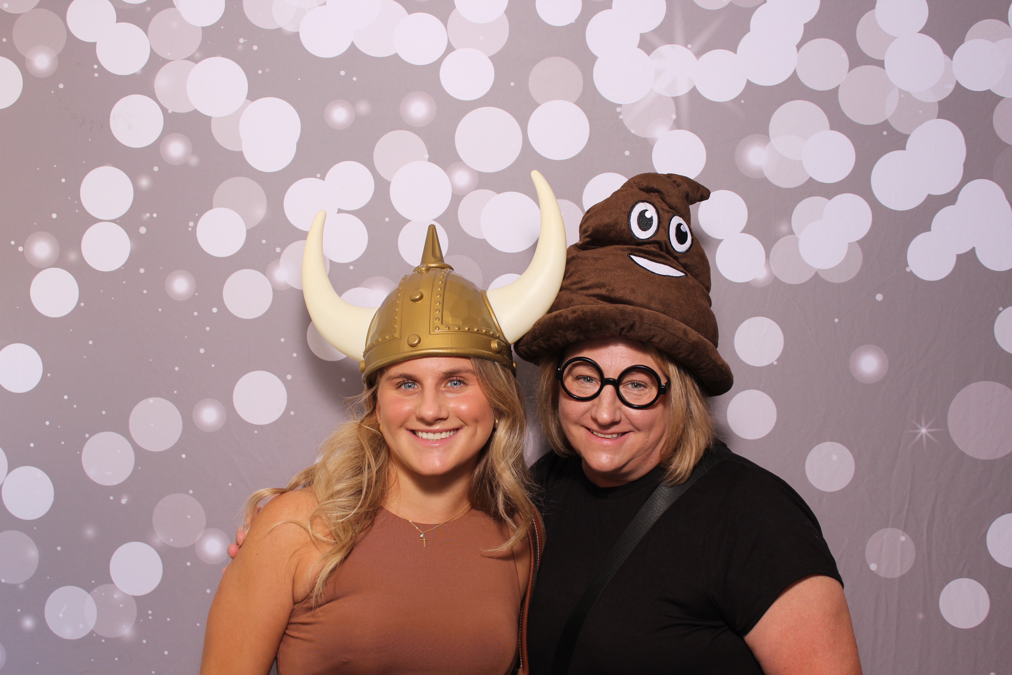 Meridian Bioscience | View more photos from the event at gallery.photoboothcincy.com/u/PhotoBoothCincy/Meridian-Bioscience