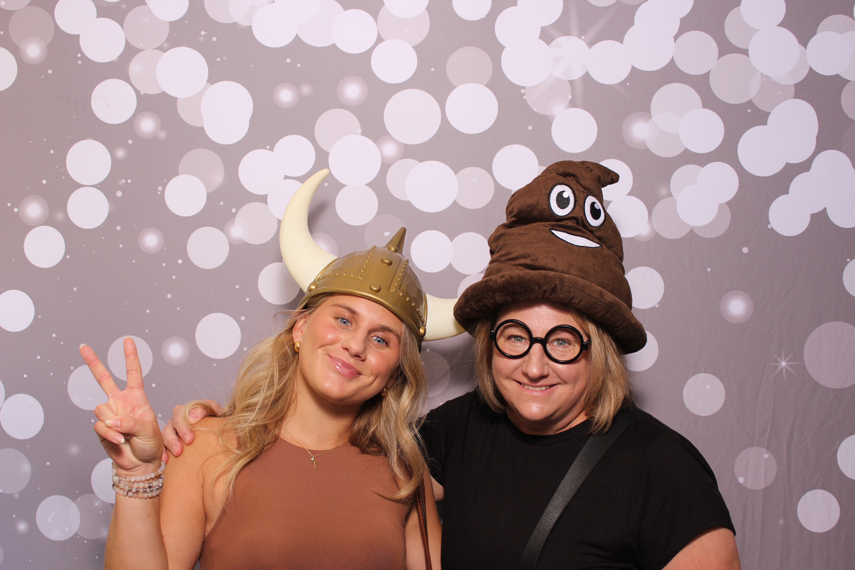 Meridian Bioscience | View more photos from the event at gallery.photoboothcincy.com/u/PhotoBoothCincy/Meridian-Bioscience