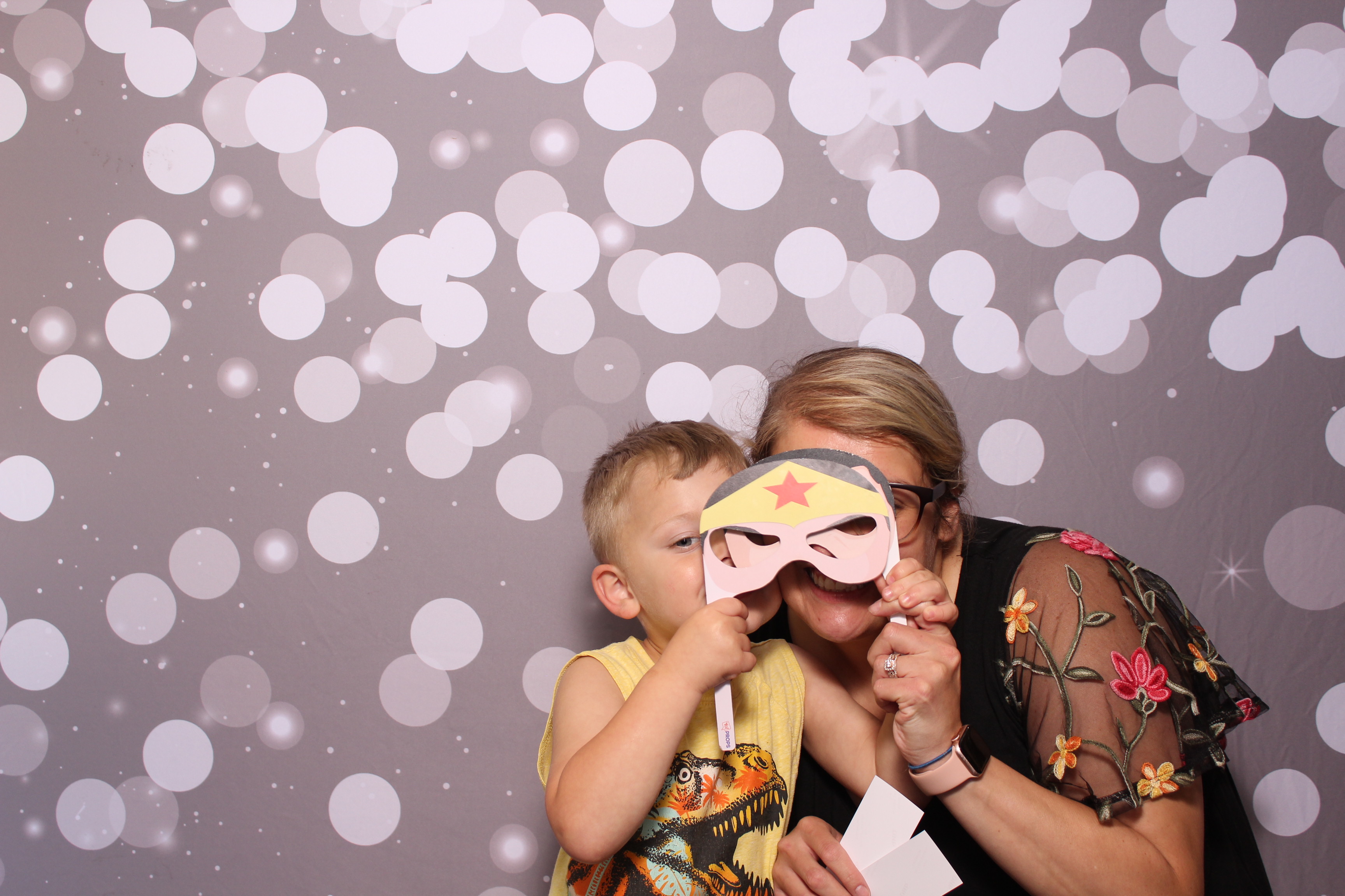 Meridian Bioscience | View more photos from the event at gallery.photoboothcincy.com/u/PhotoBoothCincy/Meridian-Bioscience