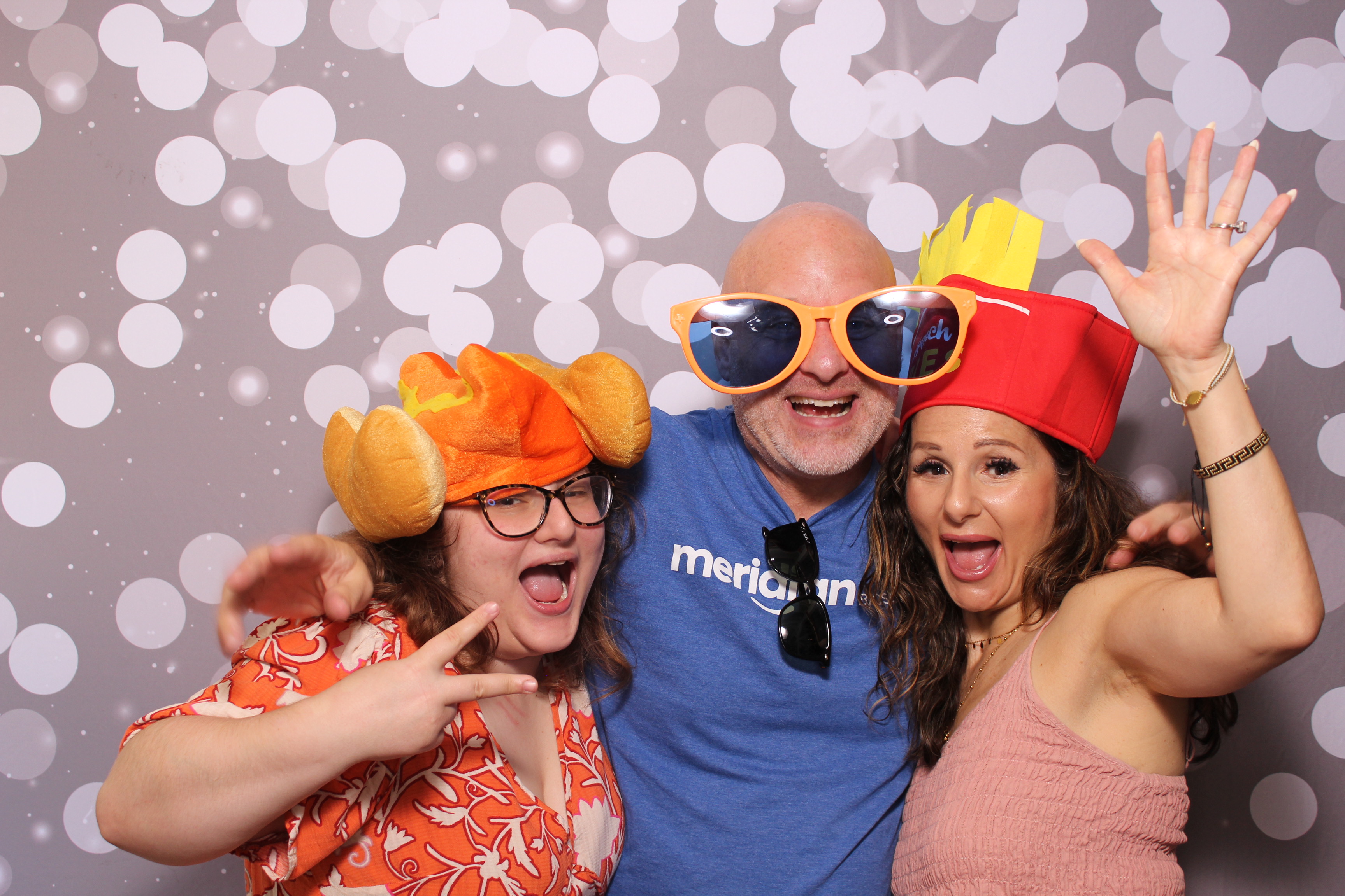 Meridian Bioscience | View more photos from the event at gallery.photoboothcincy.com/u/PhotoBoothCincy/Meridian-Bioscience