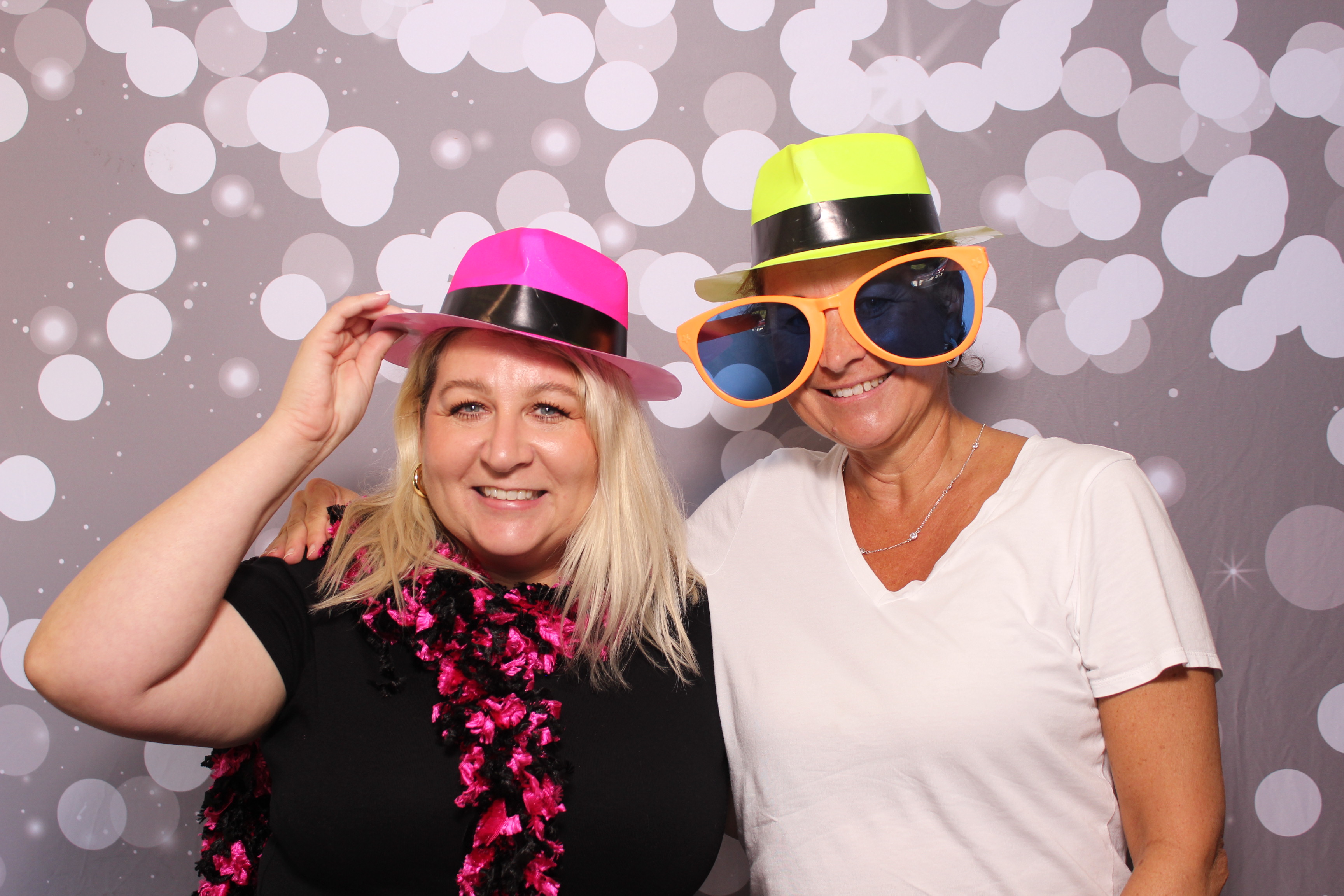 Meridian Bioscience | View more photos from the event at gallery.photoboothcincy.com/u/PhotoBoothCincy/Meridian-Bioscience