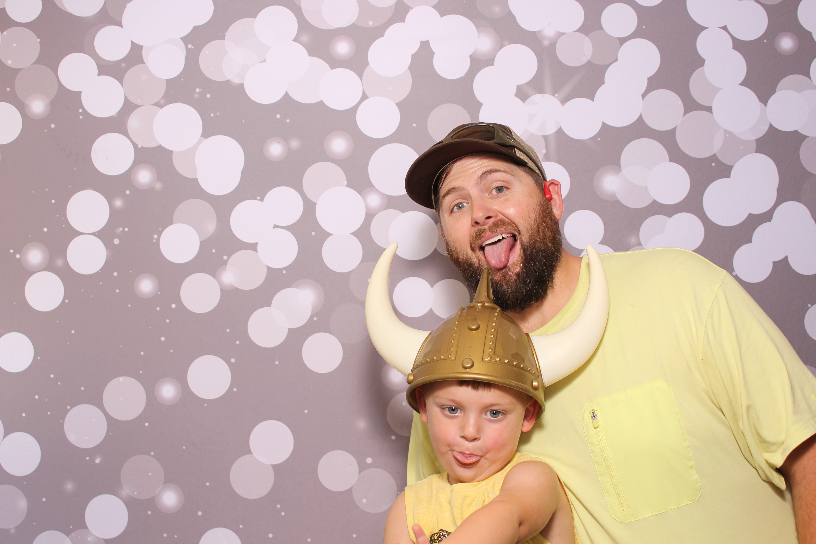 Meridian Bioscience | View more photos from the event at gallery.photoboothcincy.com/u/PhotoBoothCincy/Meridian-Bioscience