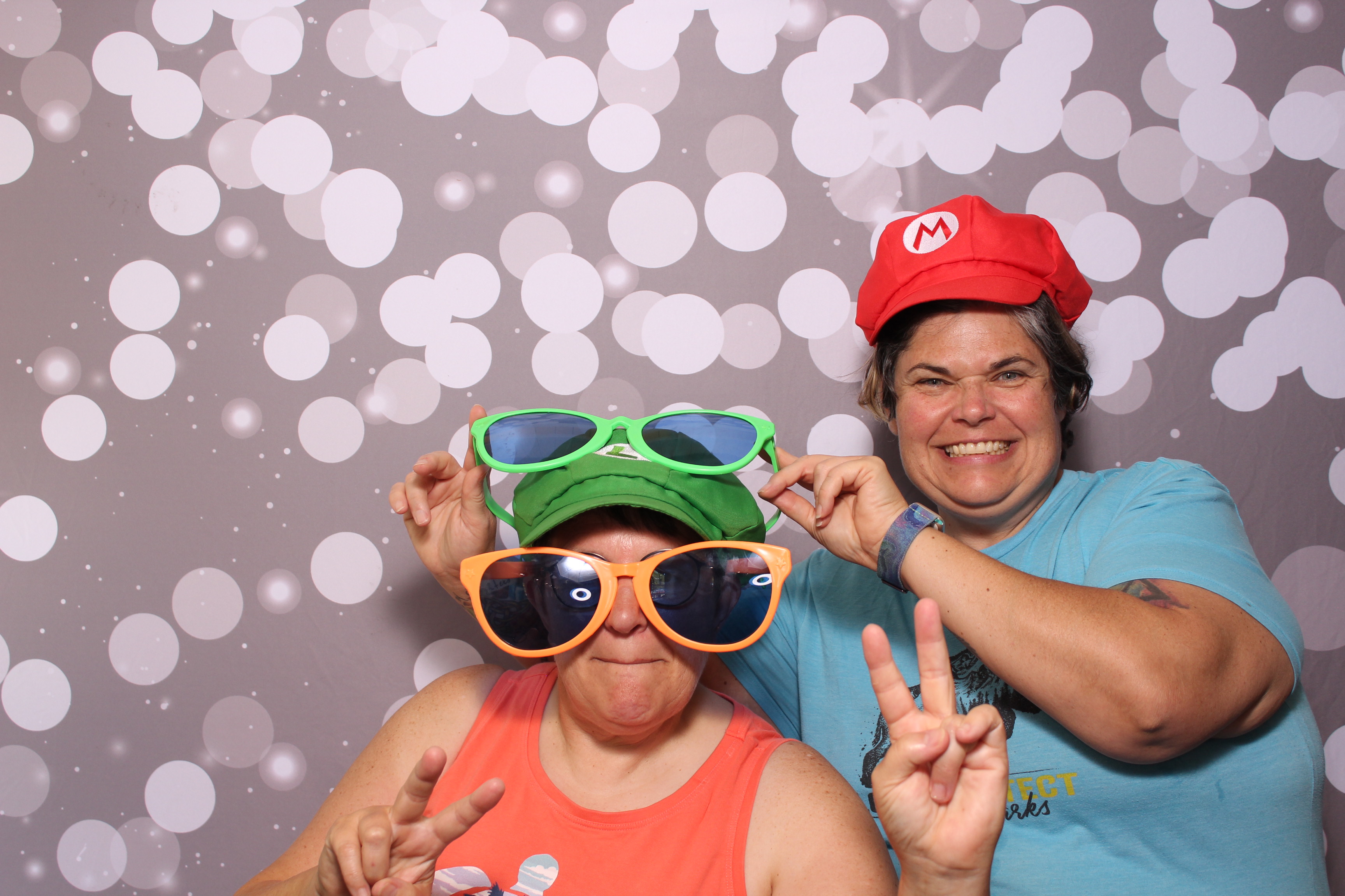 Meridian Bioscience | View more photos from the event at gallery.photoboothcincy.com/u/PhotoBoothCincy/Meridian-Bioscience