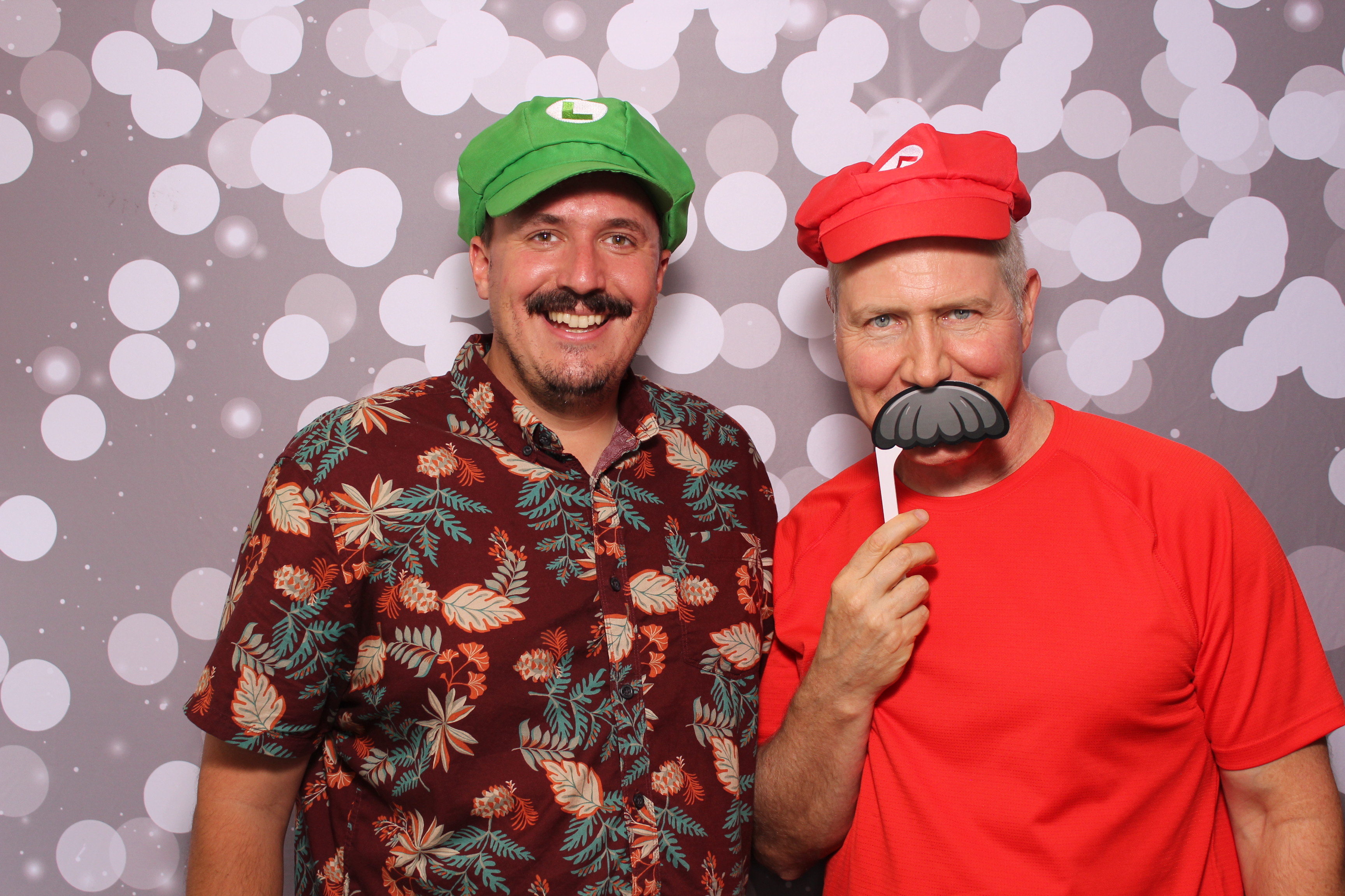 Meridian Bioscience | View more photos from the event at gallery.photoboothcincy.com/u/PhotoBoothCincy/Meridian-Bioscience