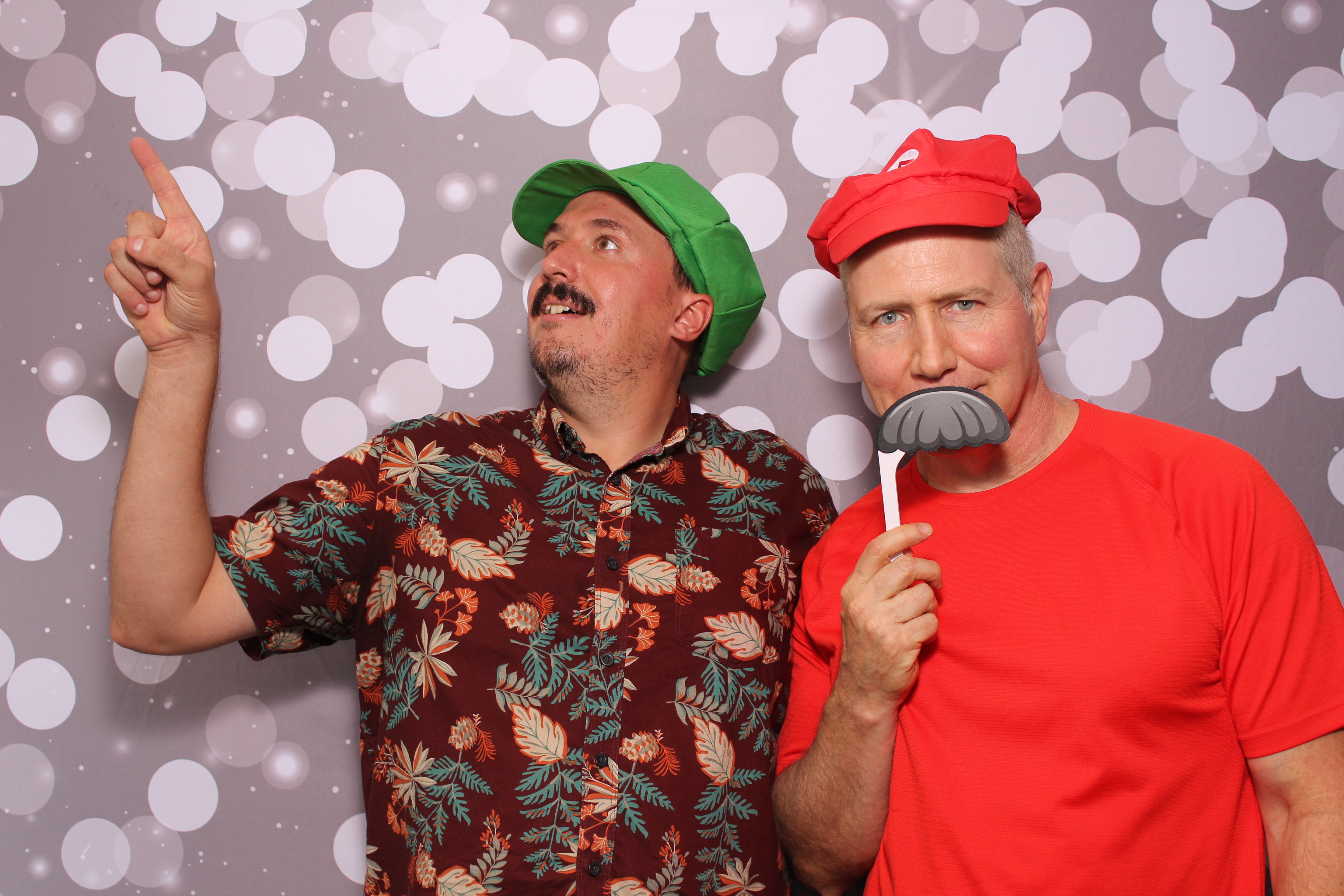 Meridian Bioscience | View more photos from the event at gallery.photoboothcincy.com/u/PhotoBoothCincy/Meridian-Bioscience