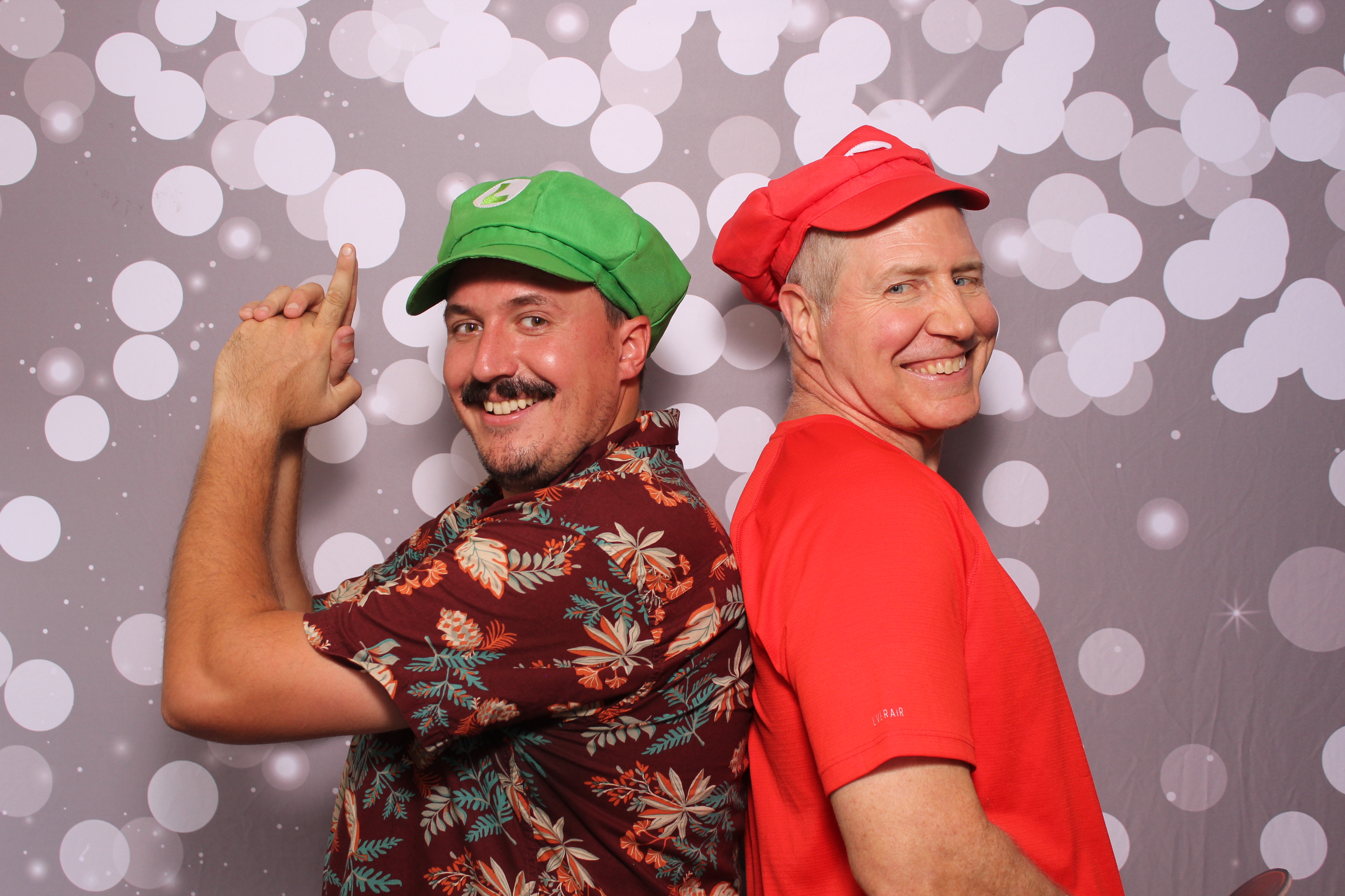 Meridian Bioscience | View more photos from the event at gallery.photoboothcincy.com/u/PhotoBoothCincy/Meridian-Bioscience