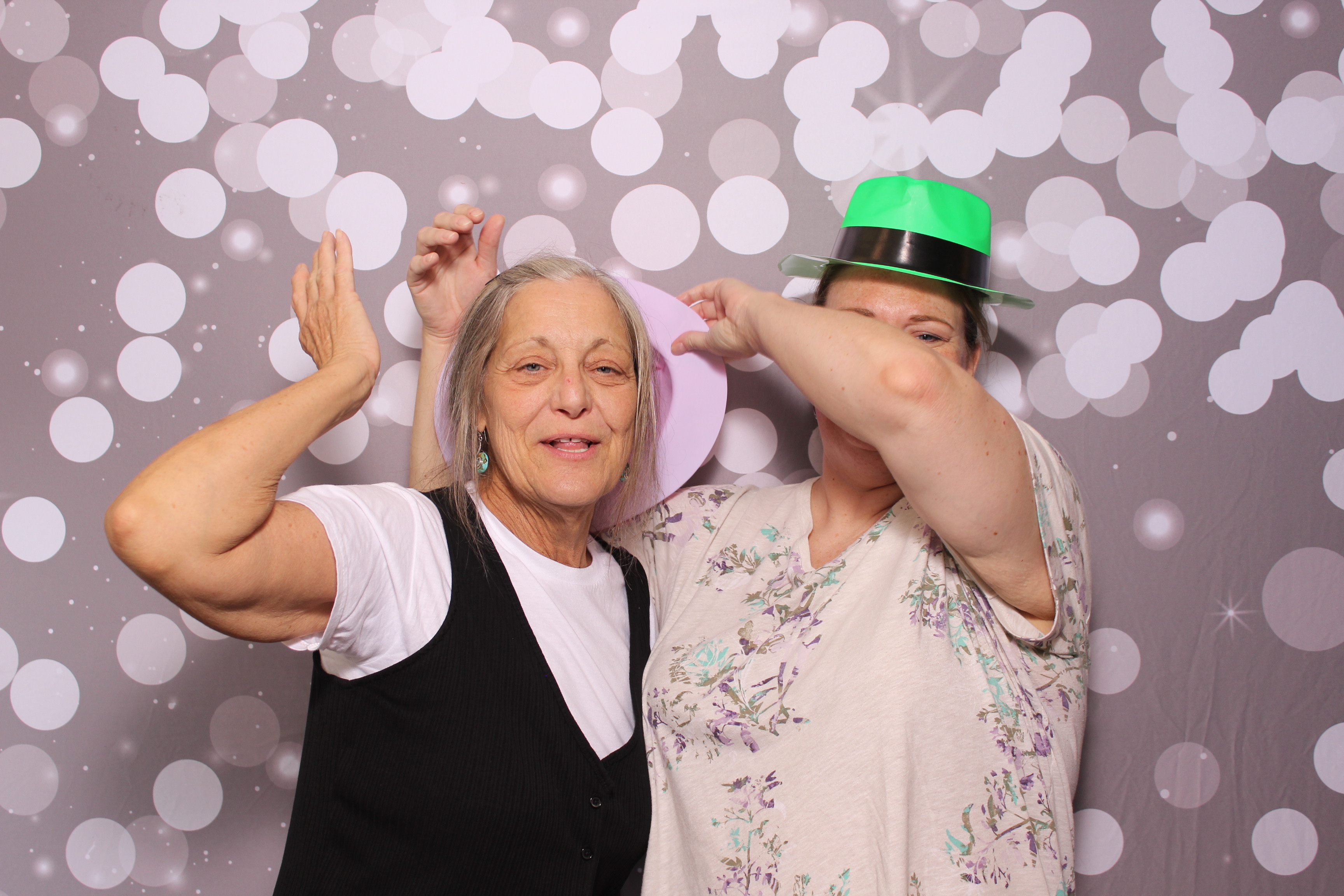 Meridian Bioscience | View more photos from the event at gallery.photoboothcincy.com/u/PhotoBoothCincy/Meridian-Bioscience