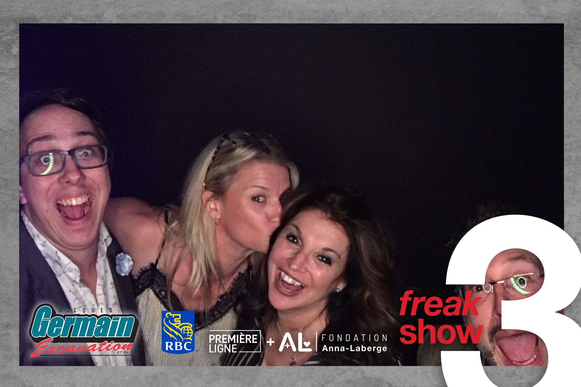 Freak Show 3.0 | View more photos from the event at album.pbooth.red/u/Photobooth-RED/Freak-Show-30