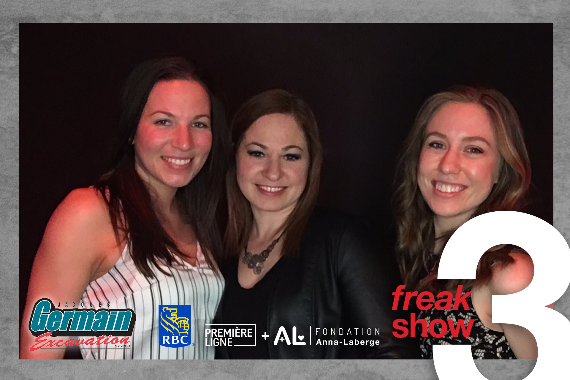Freak Show 3.0 | View more photos from the event at album.pbooth.red/u/Photobooth-RED/Freak-Show-30
