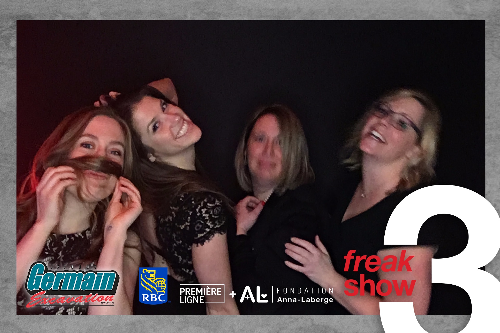 Freak Show 3.0 | View more photos from the event at album.pbooth.red/u/Photobooth-RED/Freak-Show-30