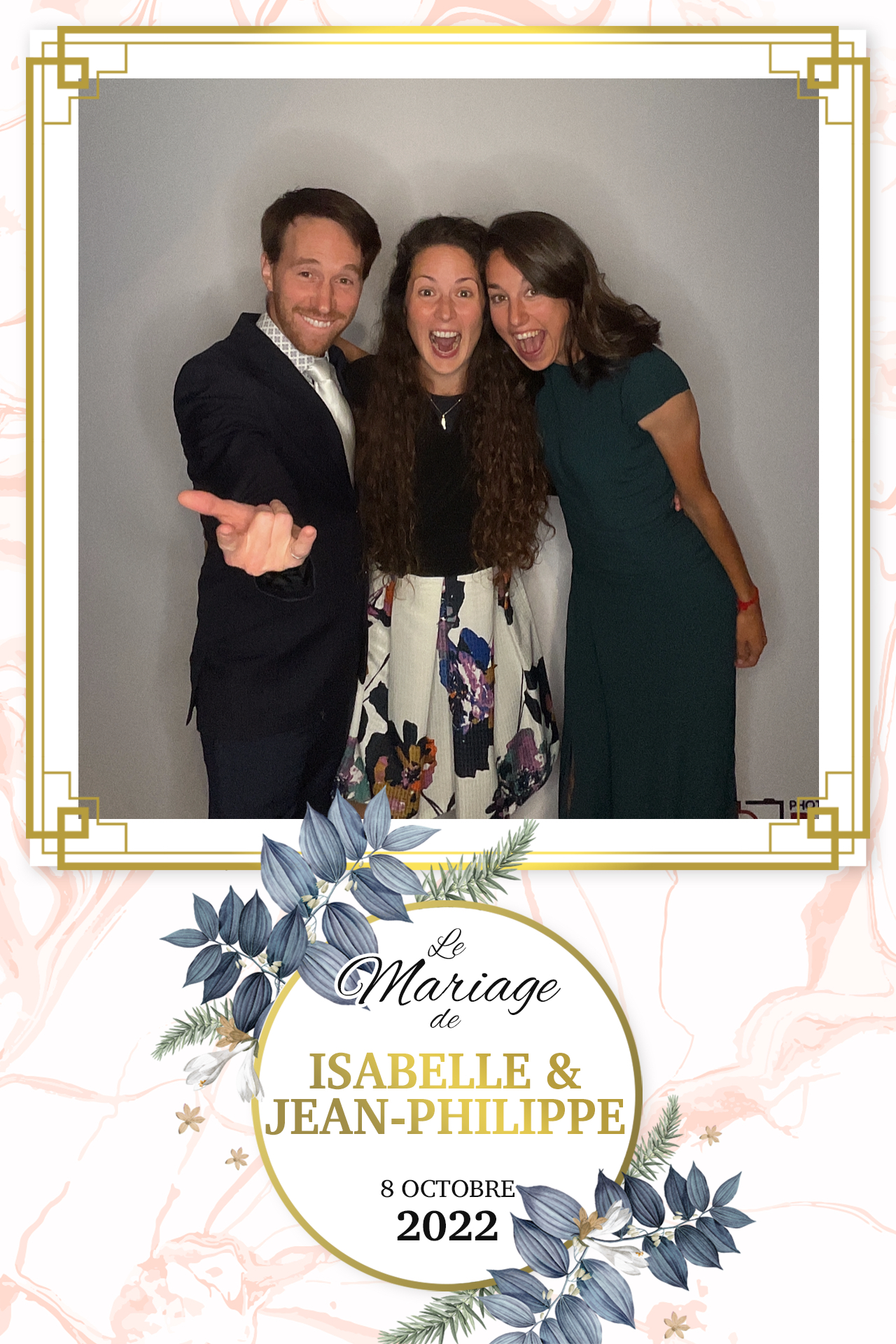 Mariage de Isabelle et Jean-Philippe | View more photos from the event at album.pbooth.red/u/Photobooth-RED/Mariage-de-Isabelle-et-Jean-Philippe