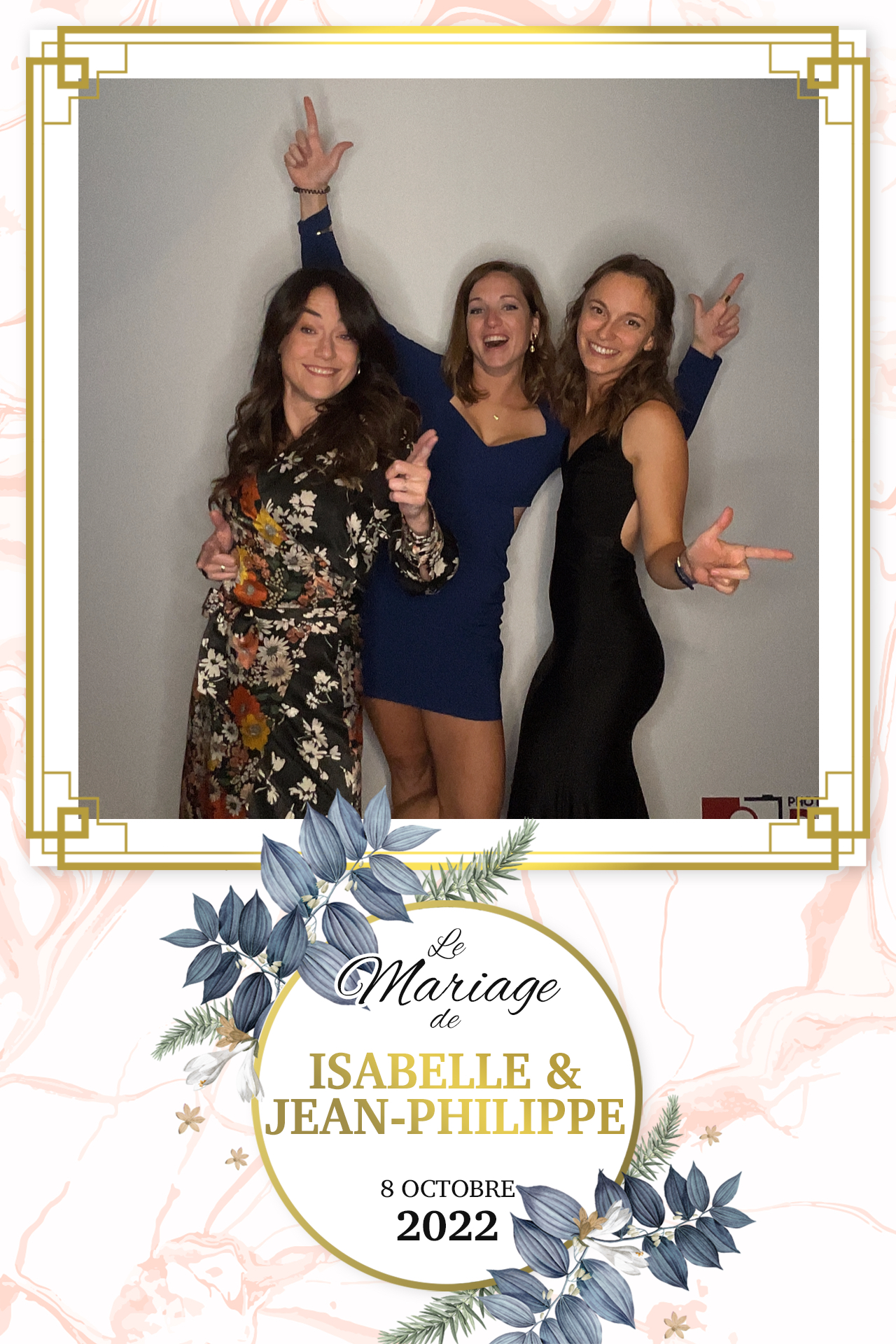 Mariage de Isabelle et Jean-Philippe | View more photos from the event at album.pbooth.red/u/Photobooth-RED/Mariage-de-Isabelle-et-Jean-Philippe
