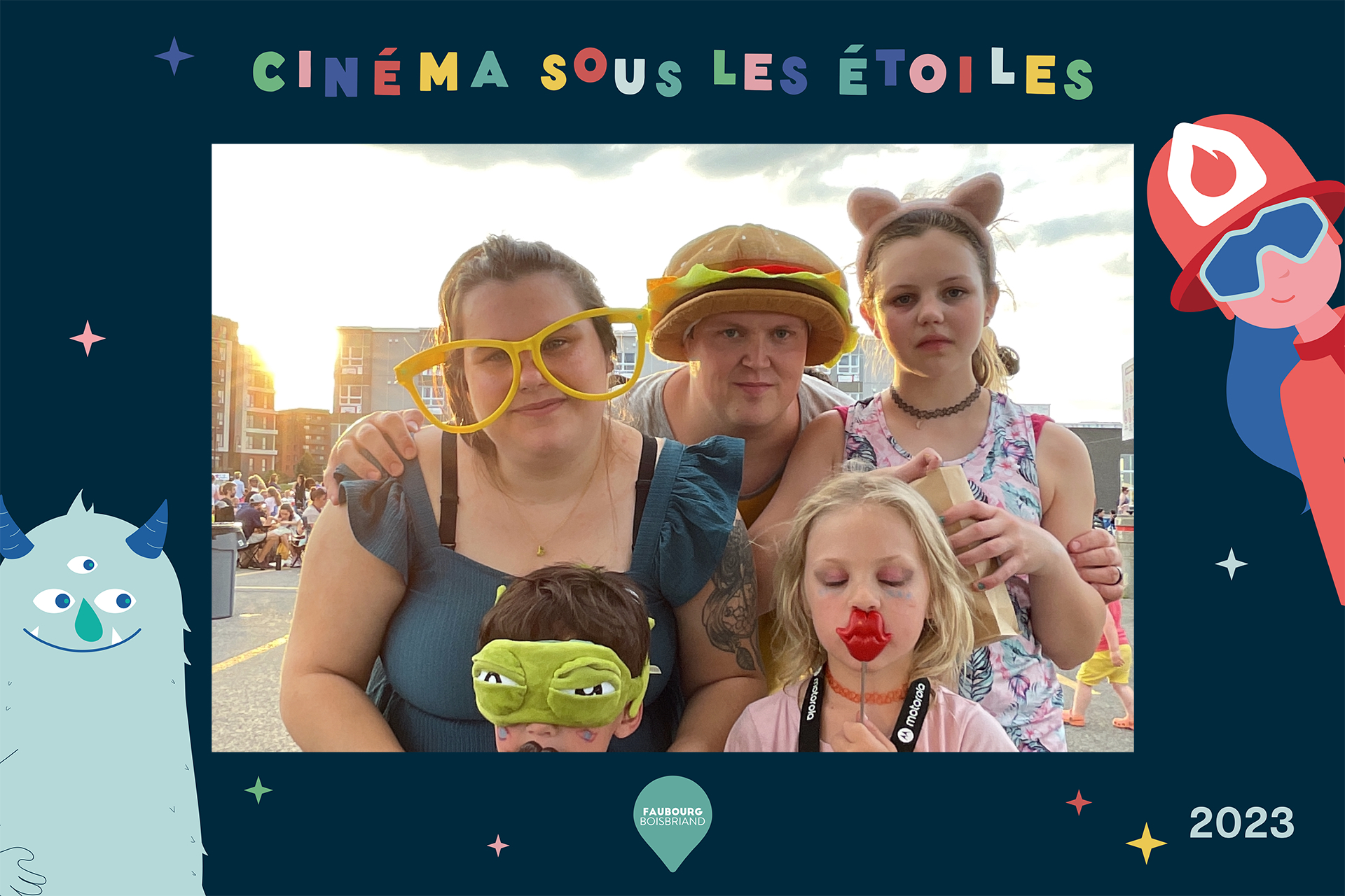 Cinéma sous les étoiles - 8 JUIL | View more photos from the event at album.pbooth.red/u/Photobooth-RED/Cinéma-sous-les-étoiles-8-JUIL