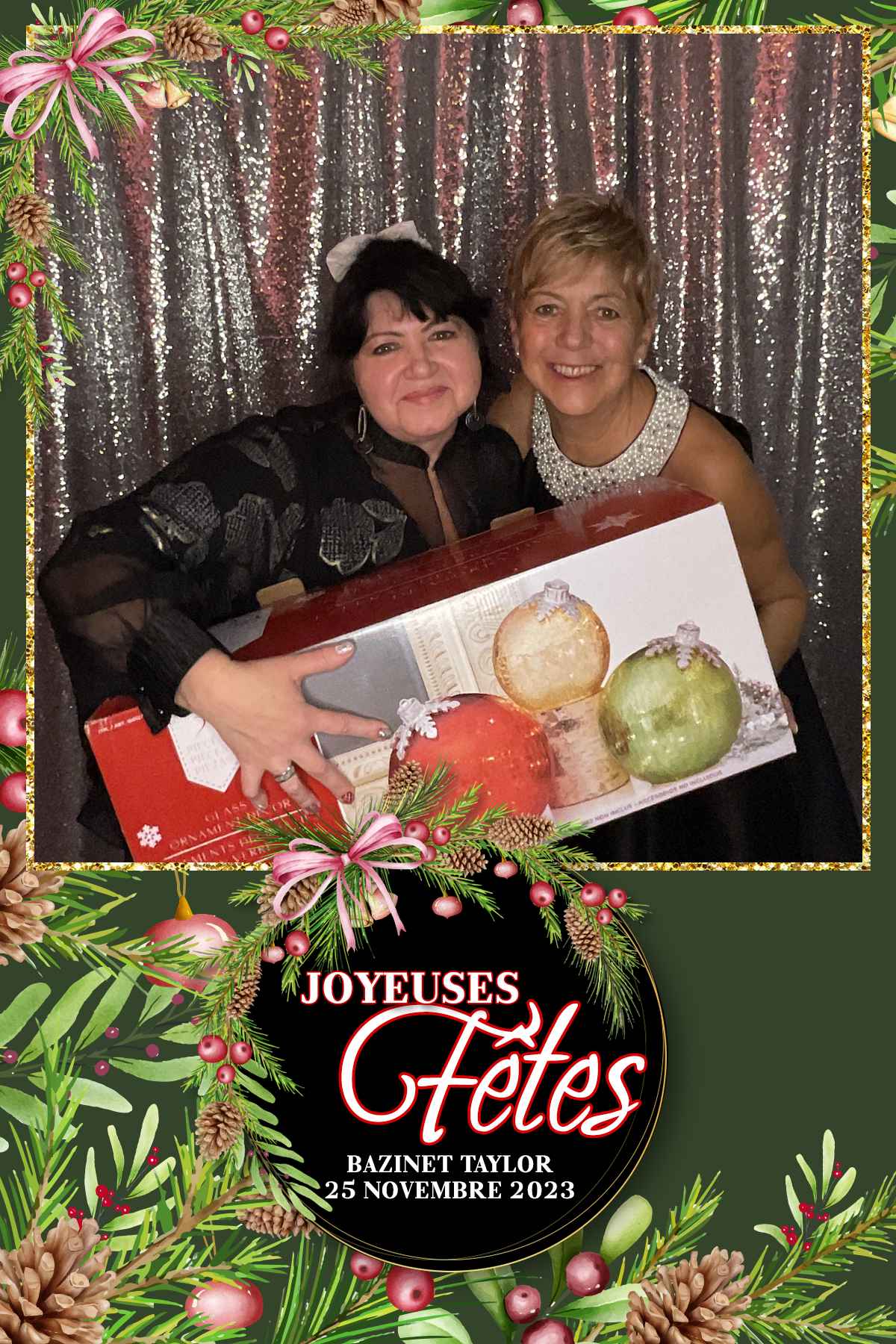 Party des Fêtes Bazinet Taylor 2023 | View more photos from the event at album.pbooth.red/u/Photobooth-RED/Party-des-Fêtes-Bazinet-Taylor-2023