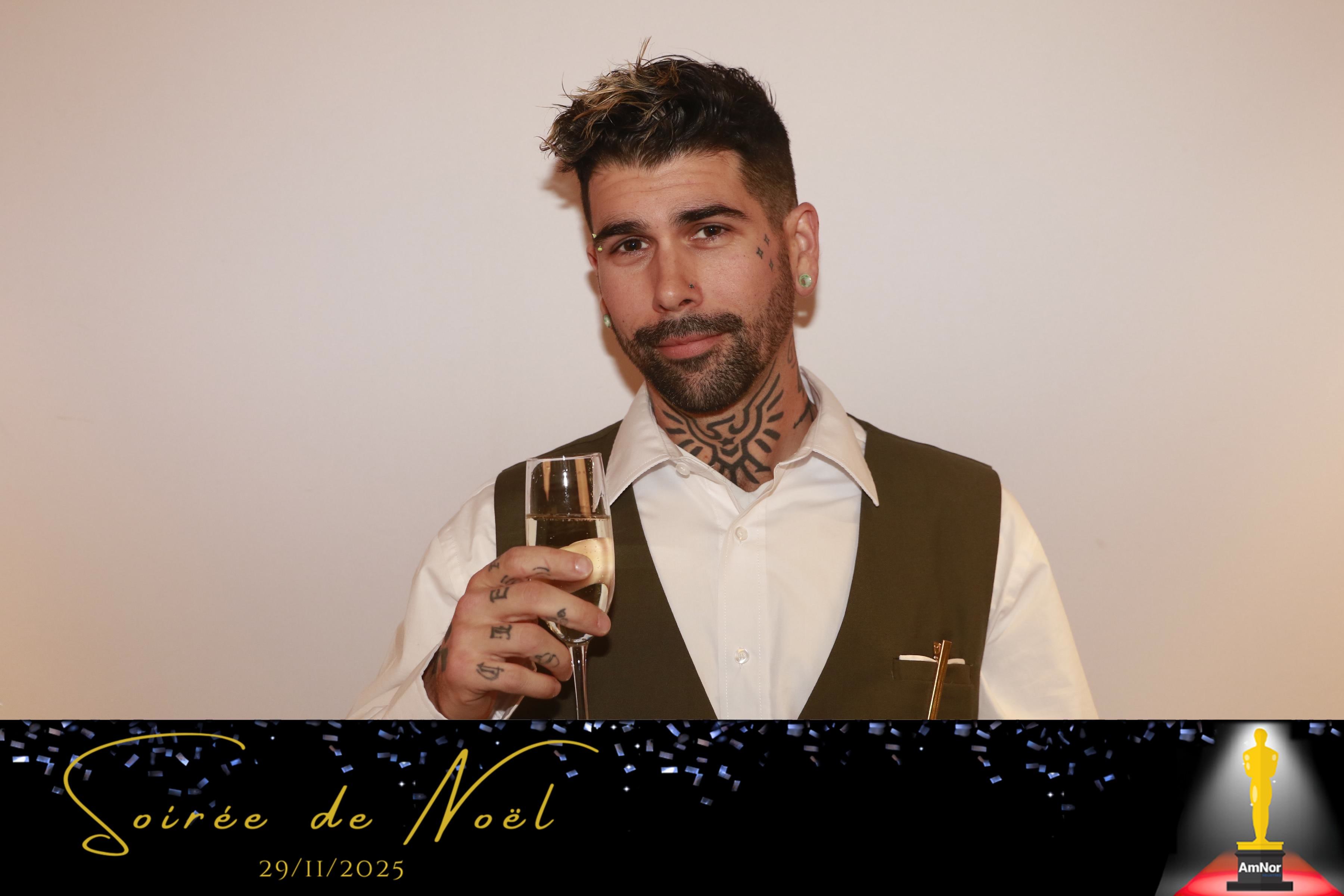 Amnor | View more photos from the event at album.pbooth.red/u/Photobooth-RED/Amnor