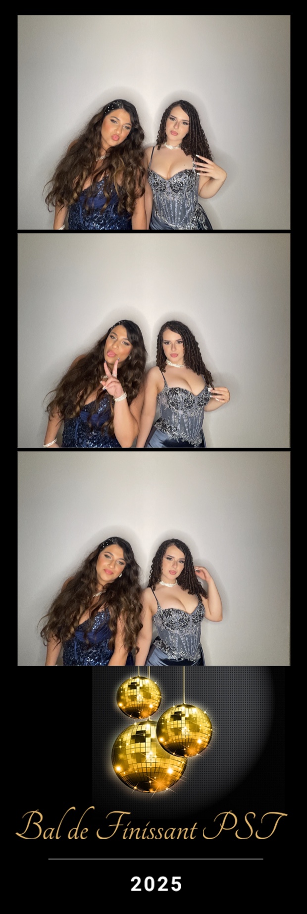 Bal de Finissant PST | View more photos from the event at album.pbooth.red/u/Photobooth-RED/Bal-de-Finissant-PST