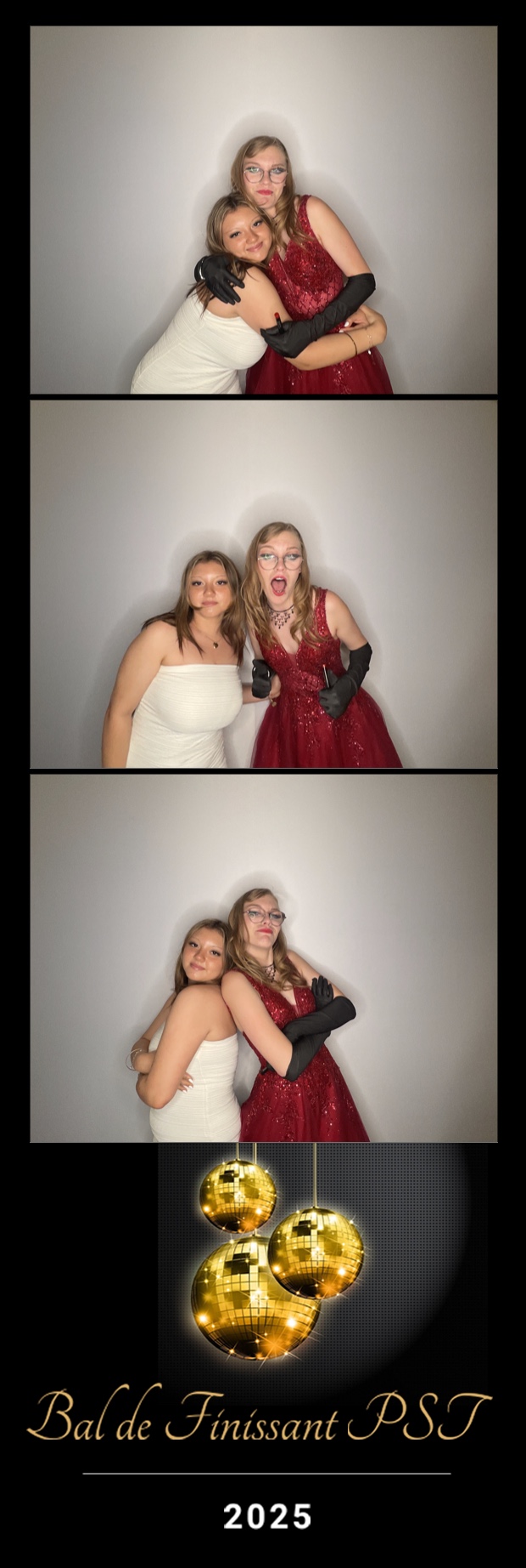 Bal de Finissant PST | View more photos from the event at album.pbooth.red/u/Photobooth-RED/Bal-de-Finissant-PST