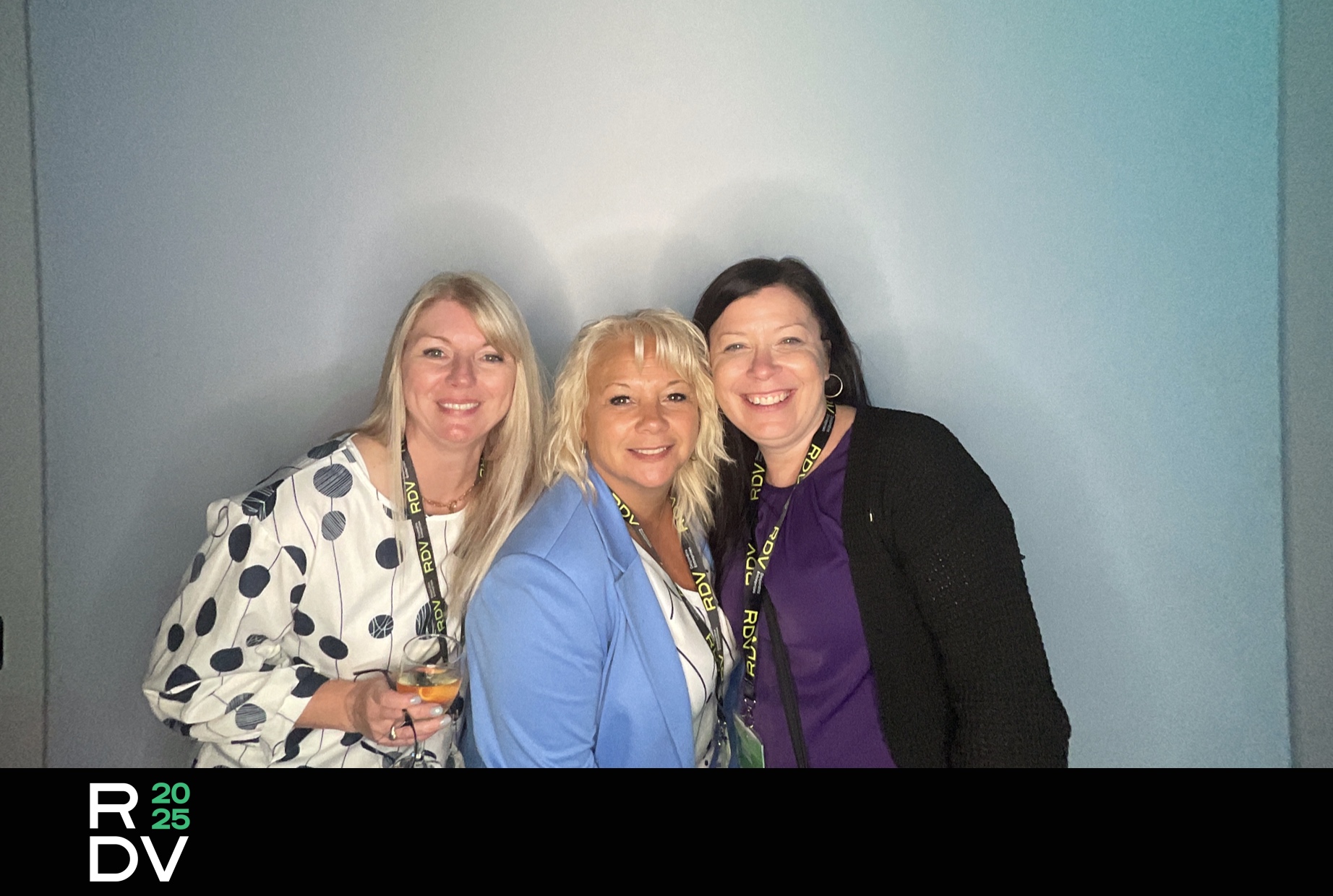 Desjardins Services Financiers | View more photos from the event at album.pbooth.red/u/Photobooth-RED/Desjardins-Services-Financiers