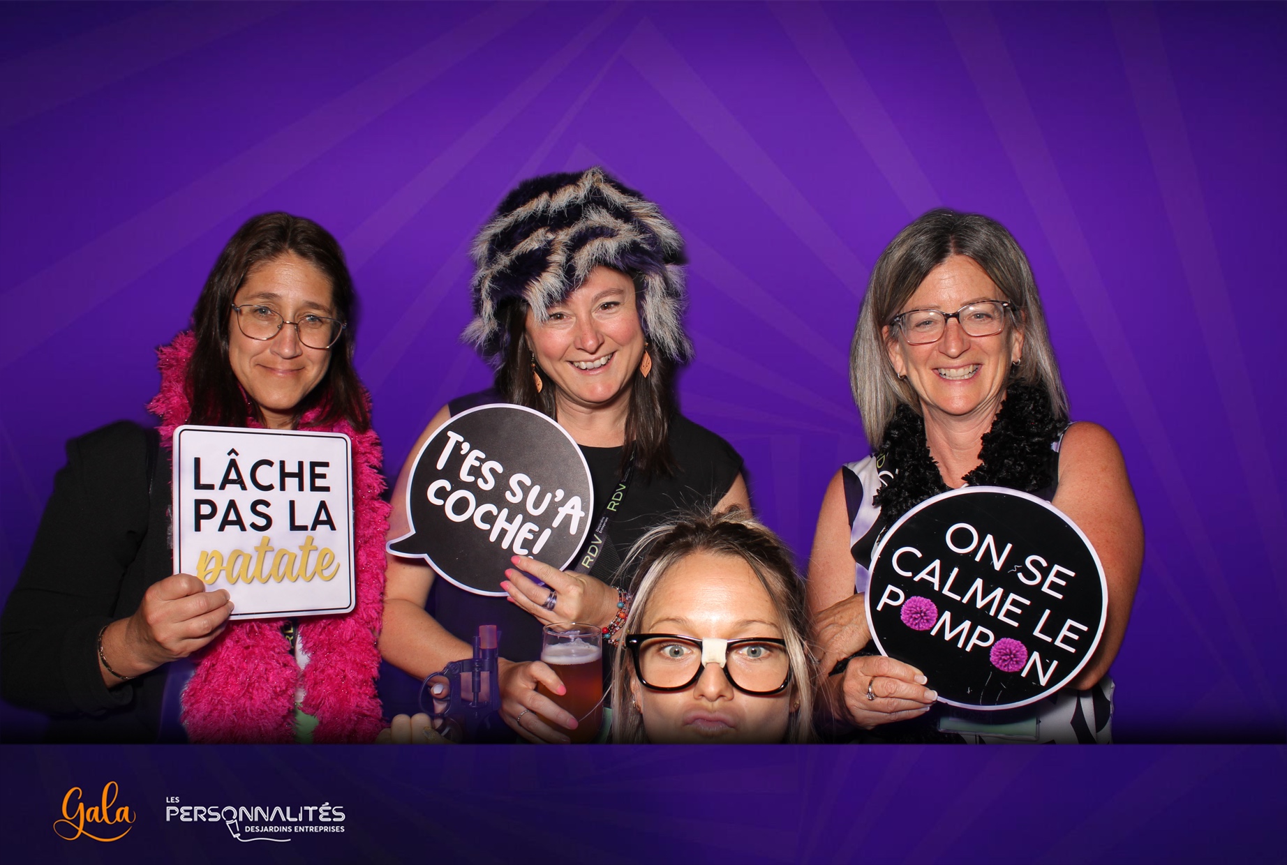 Desjardins Services Financiers | View more photos from the event at album.pbooth.red/u/Photobooth-RED/Desjardins-Services-Financiers