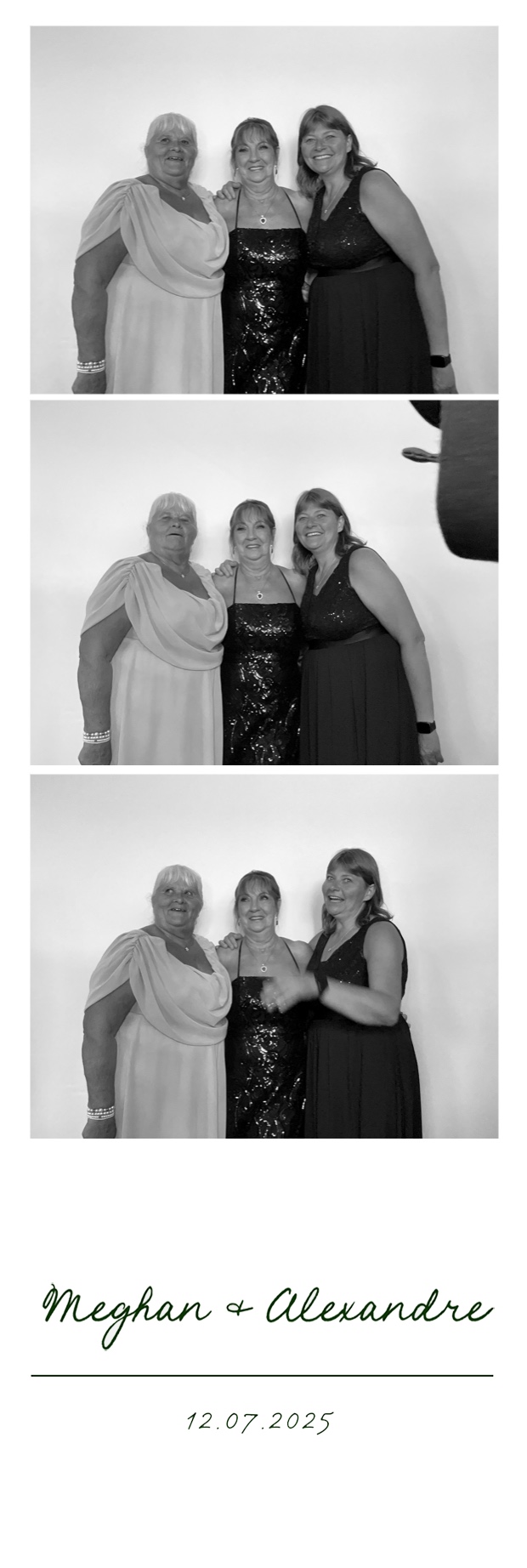 Mariage Meghan & Alexandre  | View more photos from the event at album.pbooth.red/u/Photobooth-RED/Mariage-Meghan-Alexandre