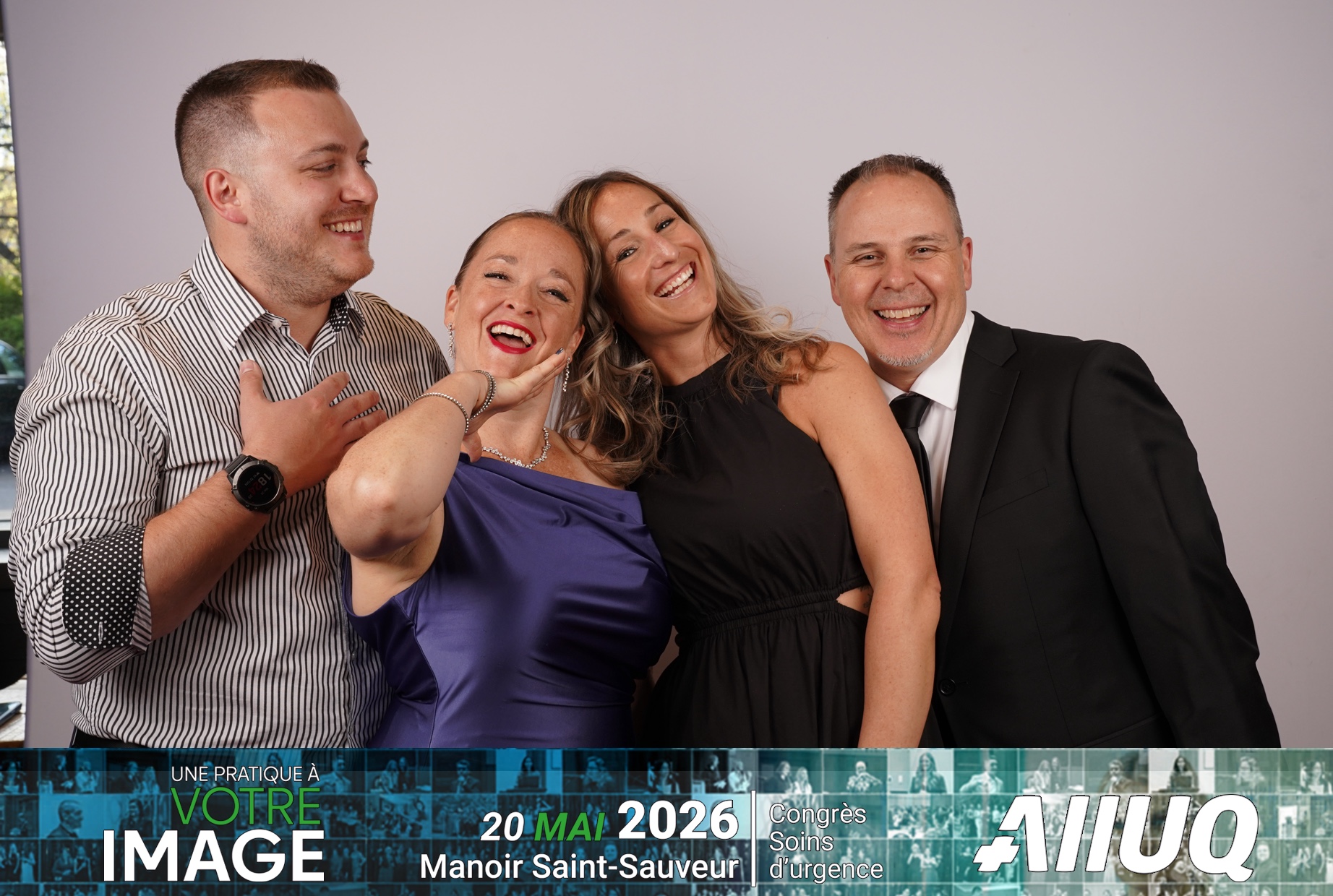 AIIUQ | View more photos from the event at album.pbooth.red/u/Photobooth-RED/AIIUQ