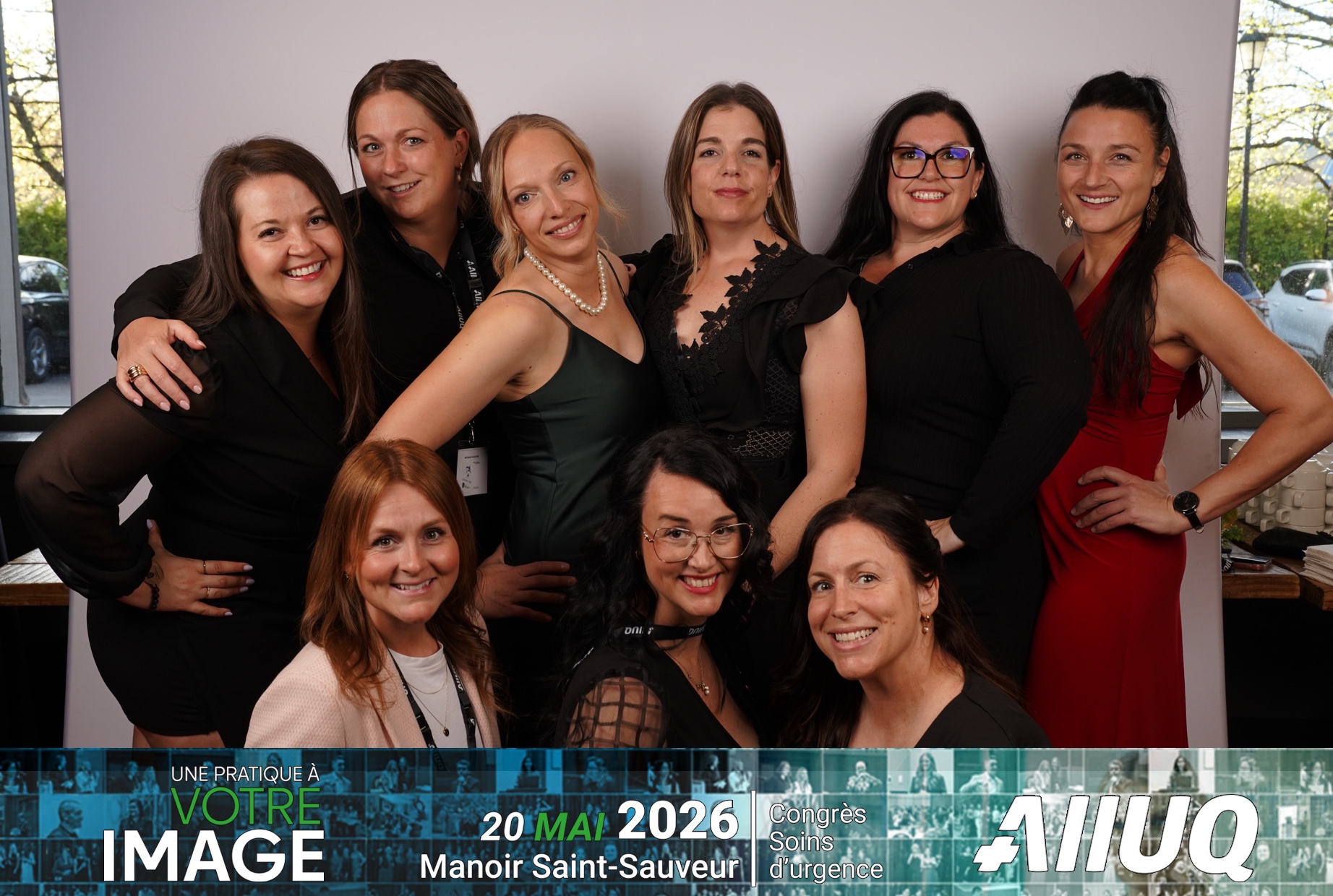 AIIUQ | View more photos from the event at album.pbooth.red/u/Photobooth-RED/AIIUQ