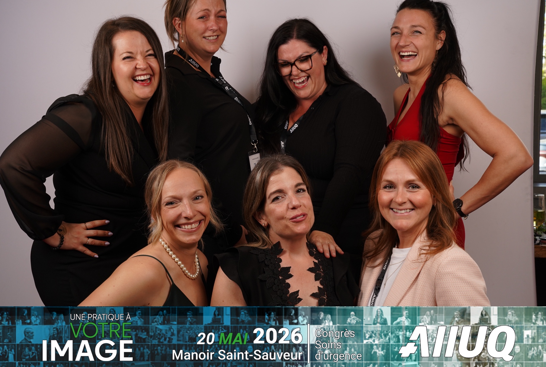 AIIUQ | View more photos from the event at album.pbooth.red/u/Photobooth-RED/AIIUQ