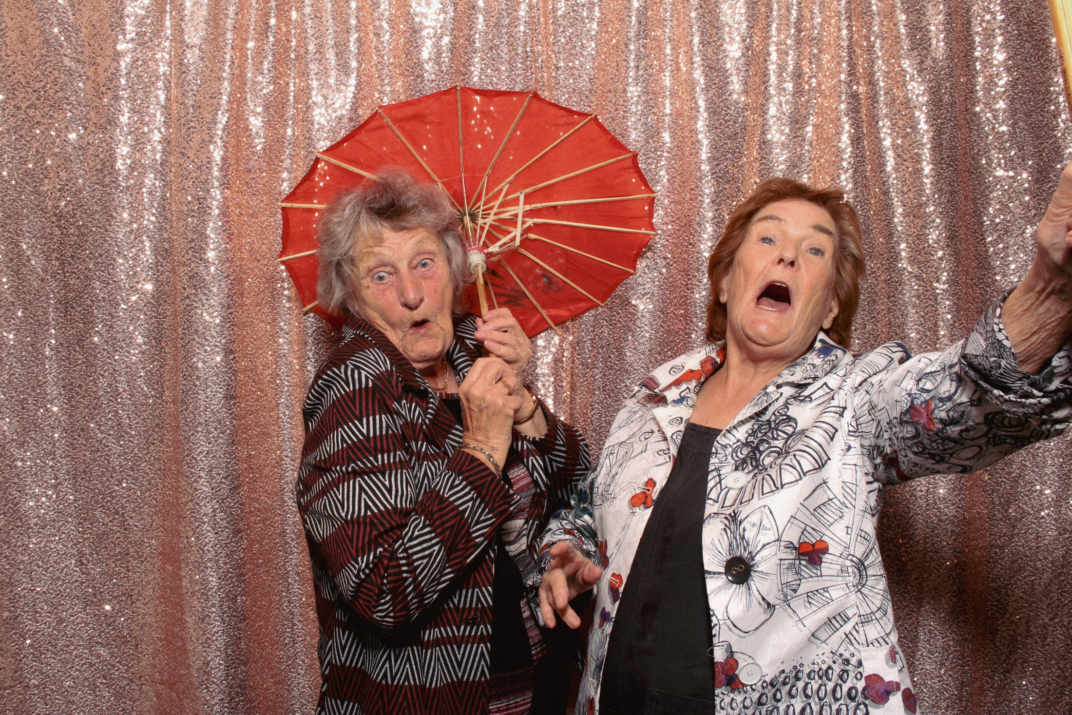 Nadine's 60th | View more photos from the event at gallery.picturematic.co/u/Picturematic/Nadines-60th