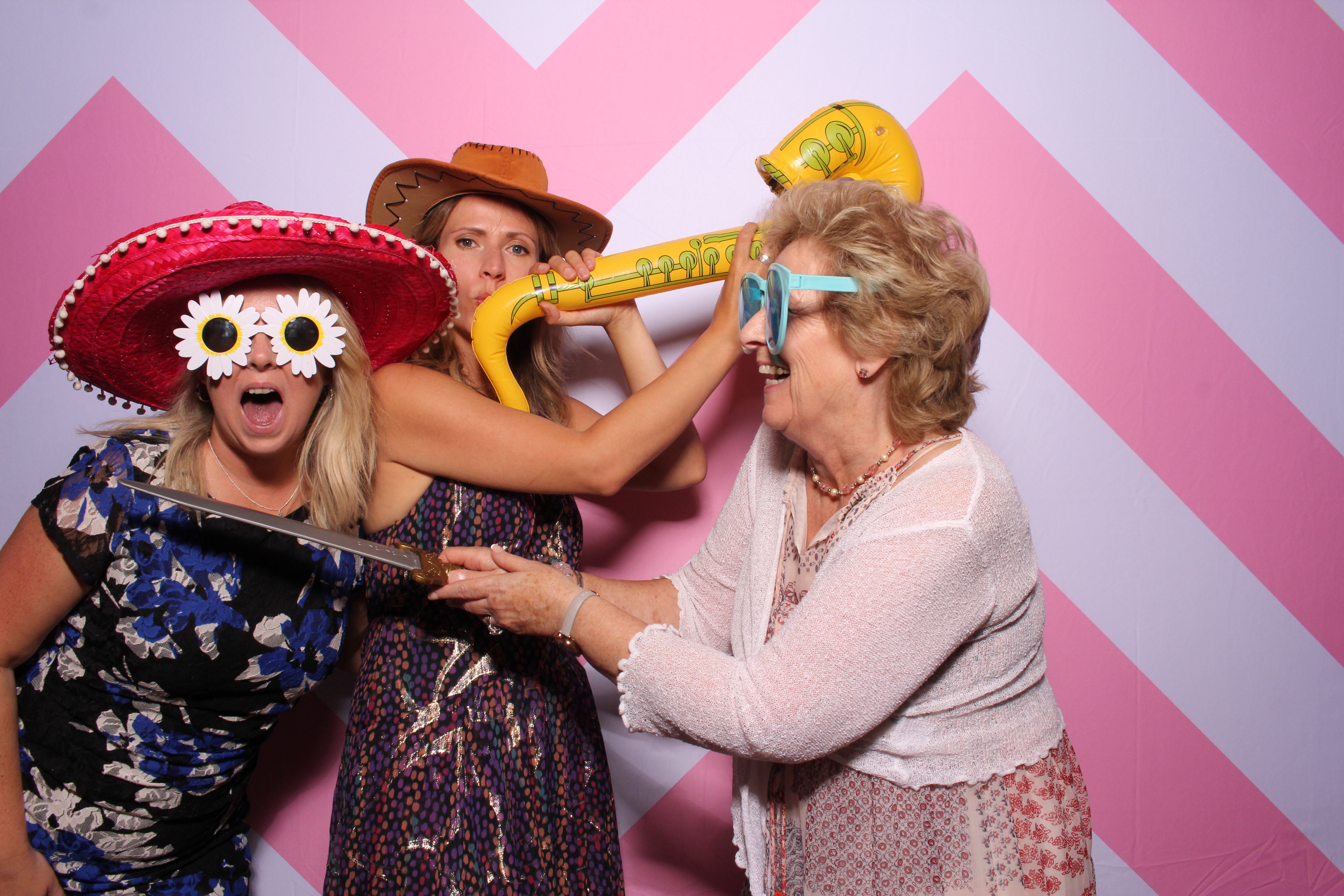 Natasha & Rob's Wedding | View more photos from the event at gallery.picturematic.co/u/Picturematic/Natasha-Robs-Wedding