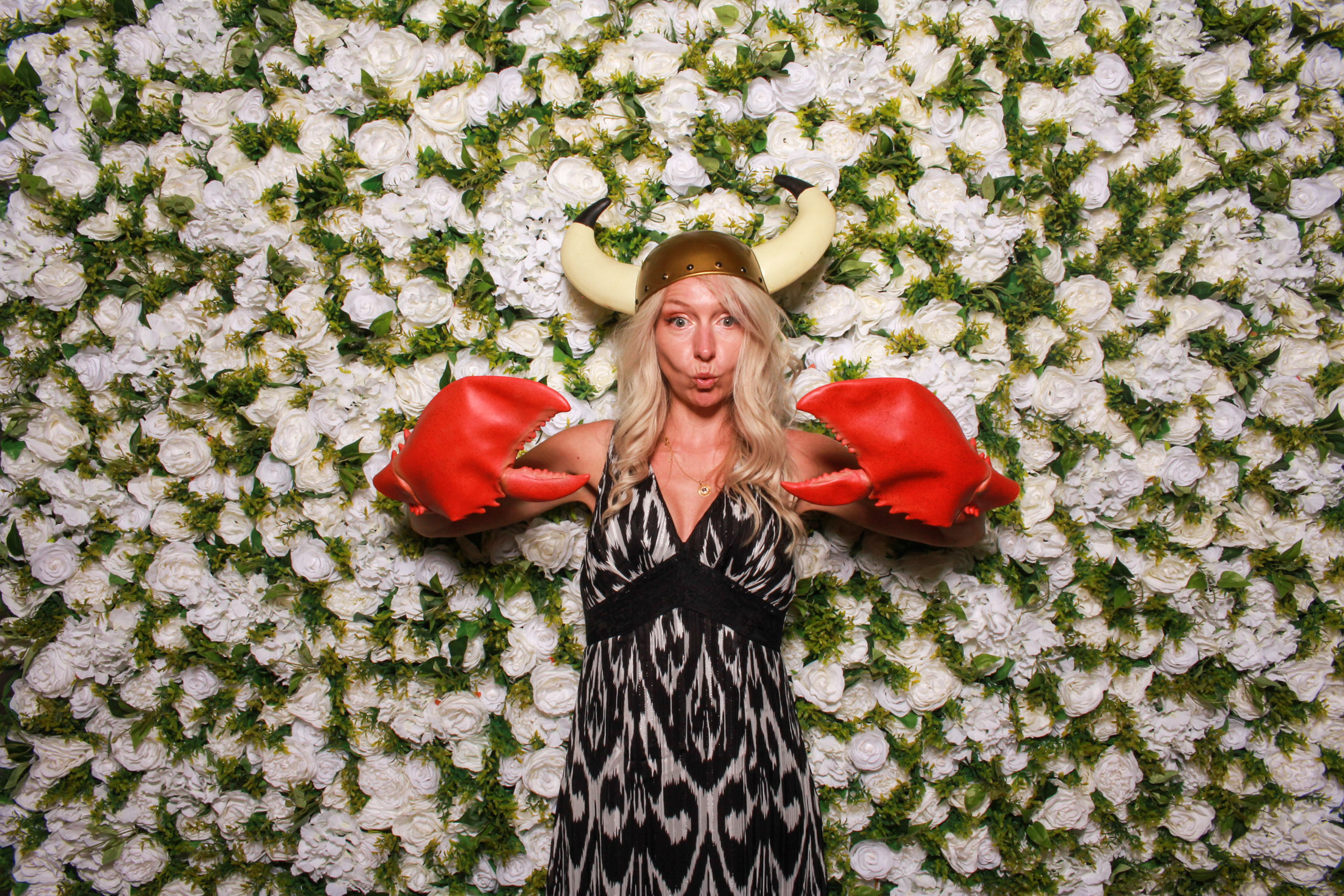 Ryan & Linds Wedding | View more photos from the event at gallery.picturematic.co/u/Picturematic/Ryan-Linds-Wedding