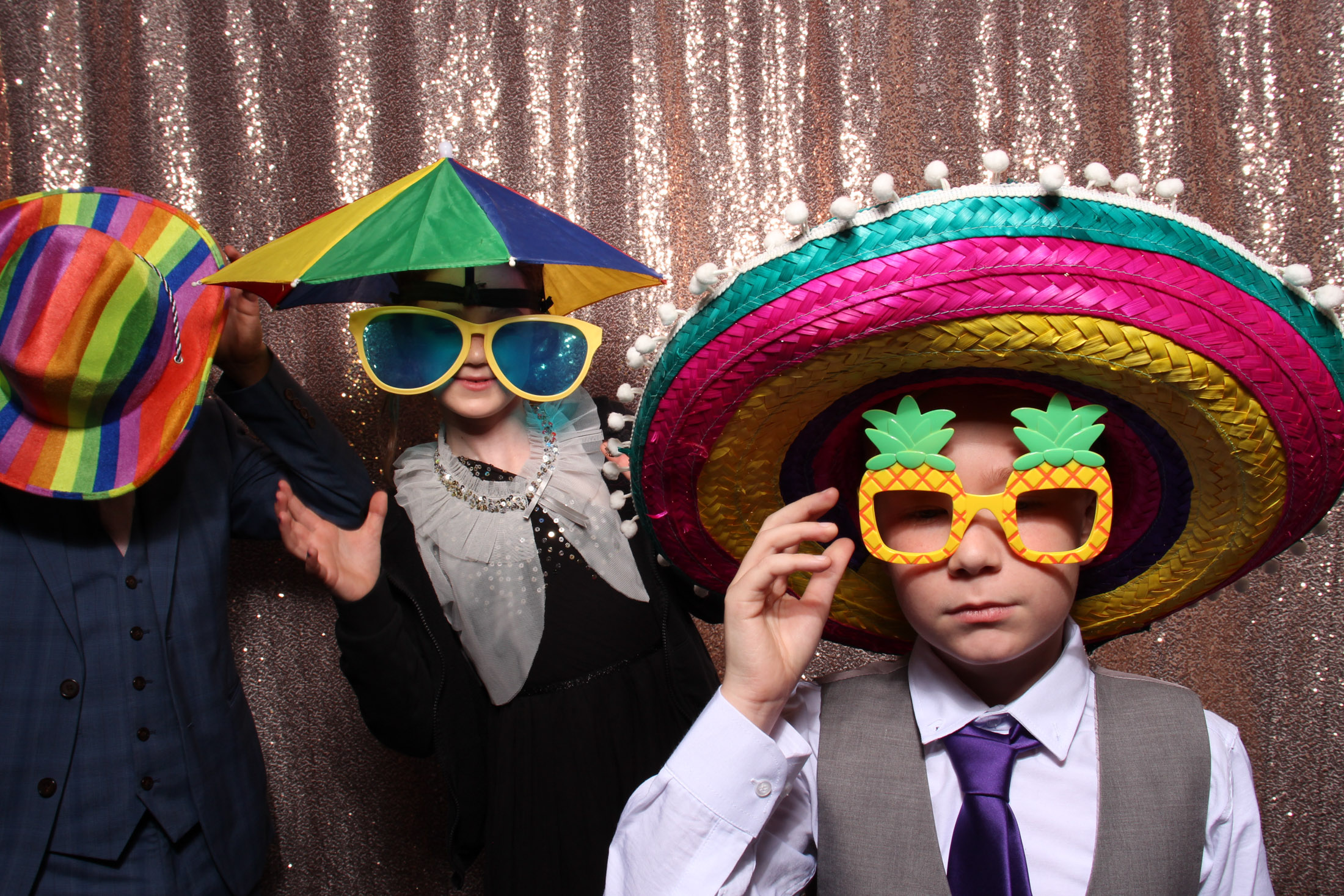 Rebecca & Ryan's Wedding | View more photos from the event at gallery.picturematic.co/u/Picturematic/Rebecca-Ryans-Wedding