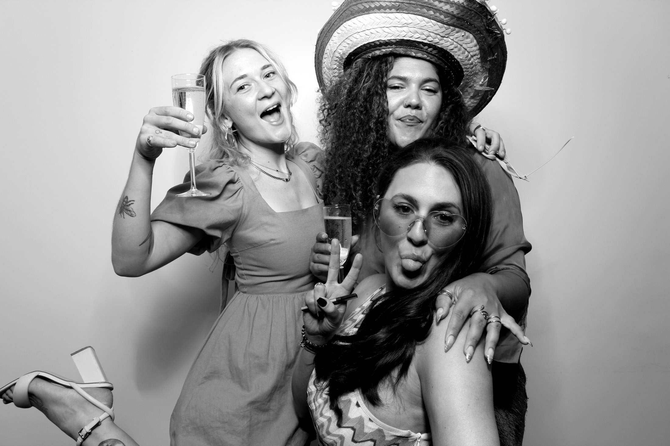 Olivia & Lee's Wedding | View more photos from the event at gallery.picturematic.co/u/Picturematic/Olivia-Lees-Wedding