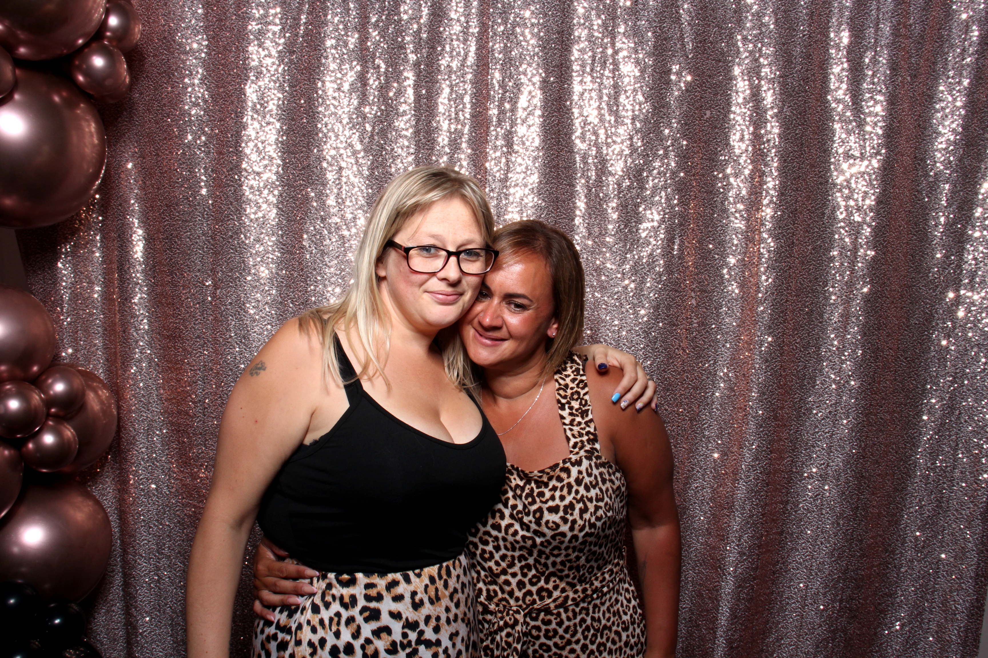 Cheryl's 40th Birthday Party | View more photos from the event at gallery.picturematic.co/u/Picturematic/Cheryls-40th-Birthday-Party