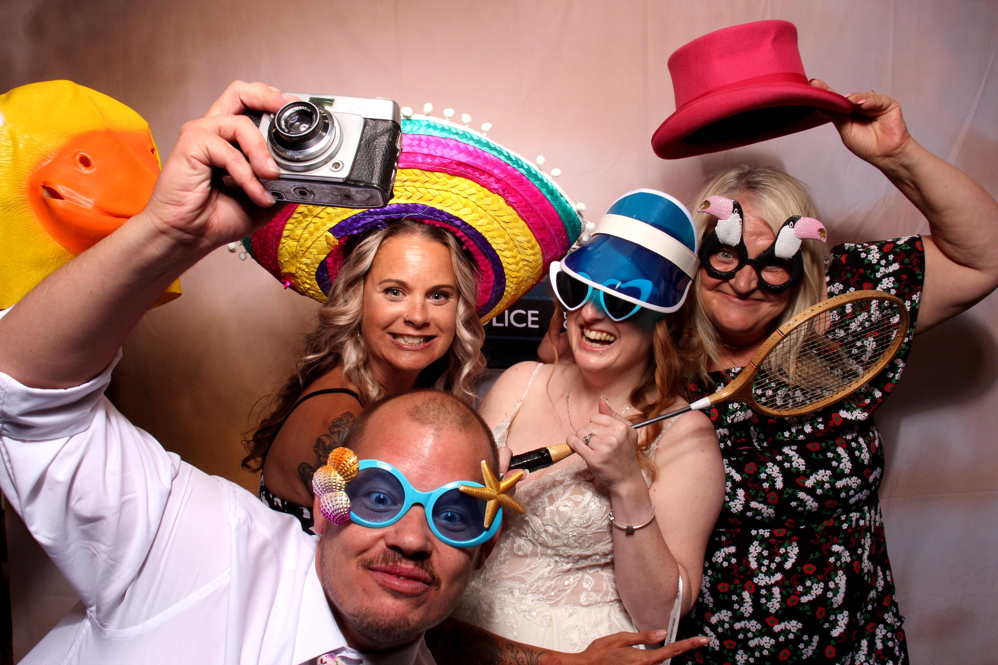 Laura & Ben's Wedding | View more photos from the event at gallery.picturematic.co/u/Picturematic/Laura-Bens-Wedding