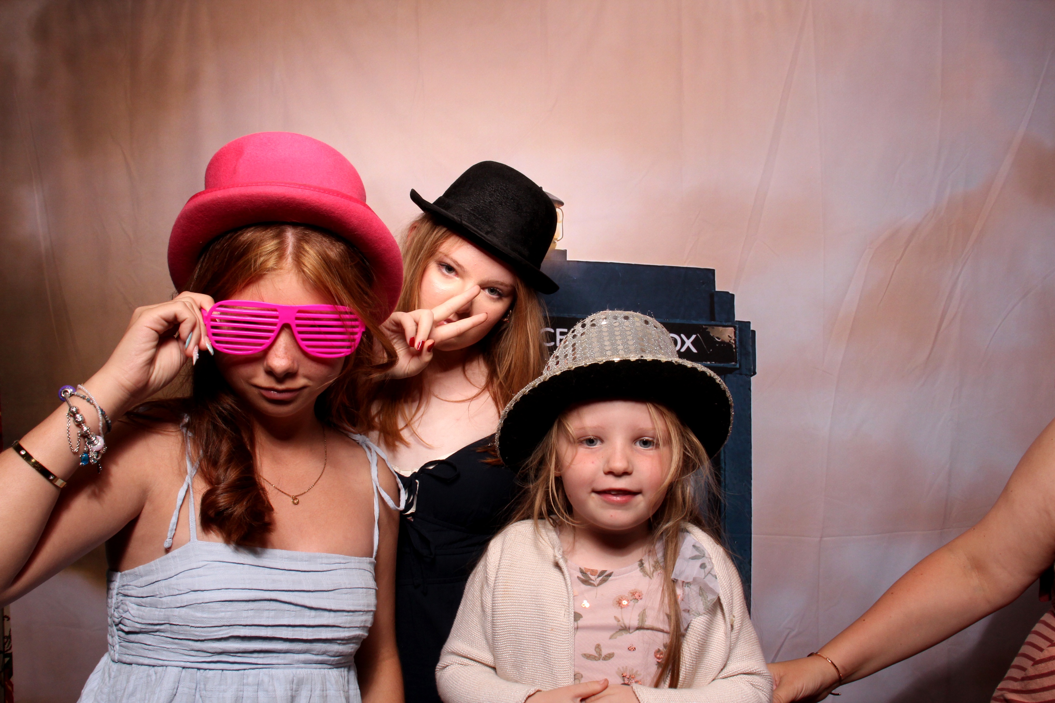 Laura & Ben's Wedding | View more photos from the event at gallery.picturematic.co/u/Picturematic/Laura-Bens-Wedding